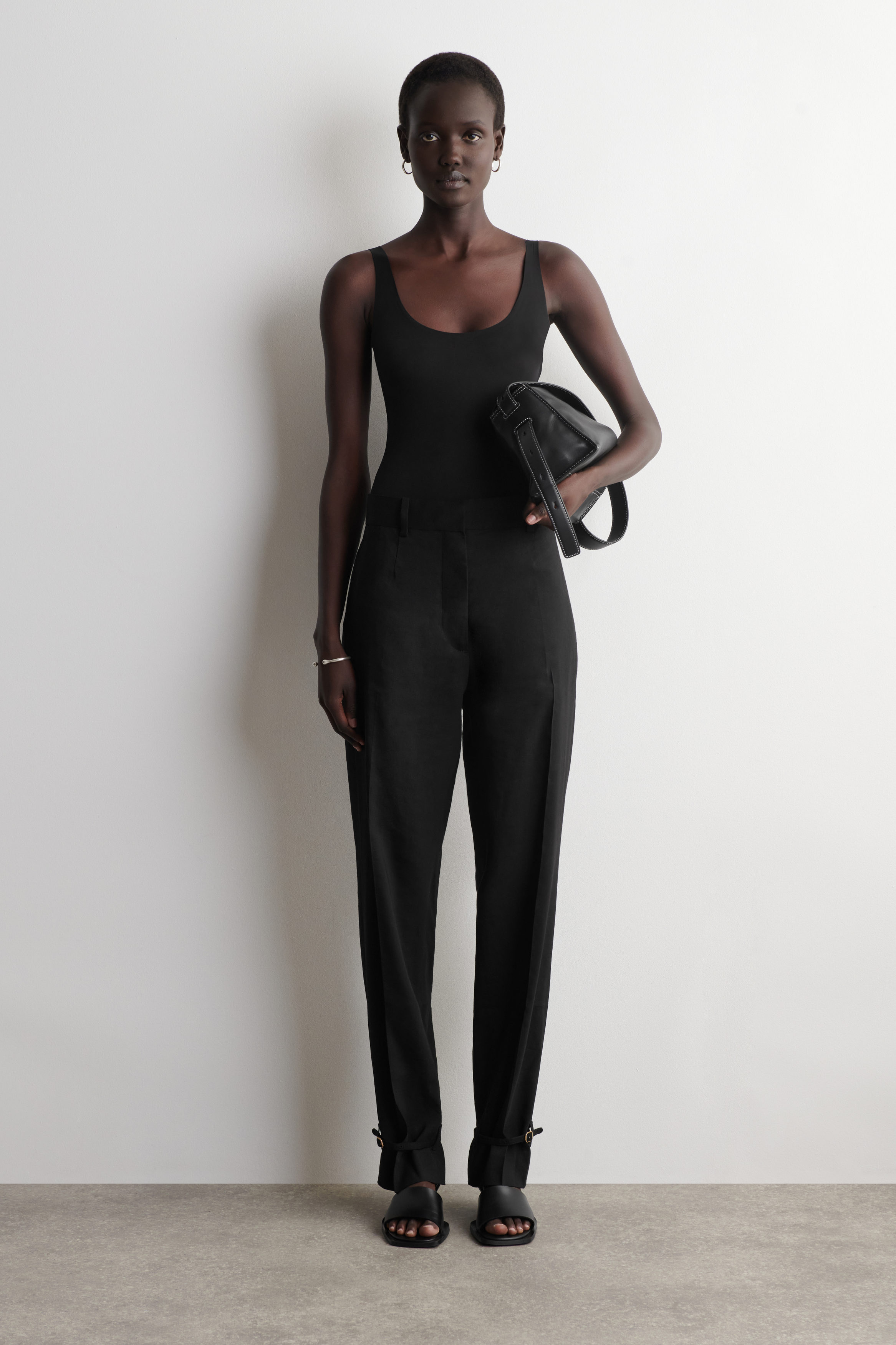INTERLOCK JERSEY BODYSUIT - BLACK | COS CA