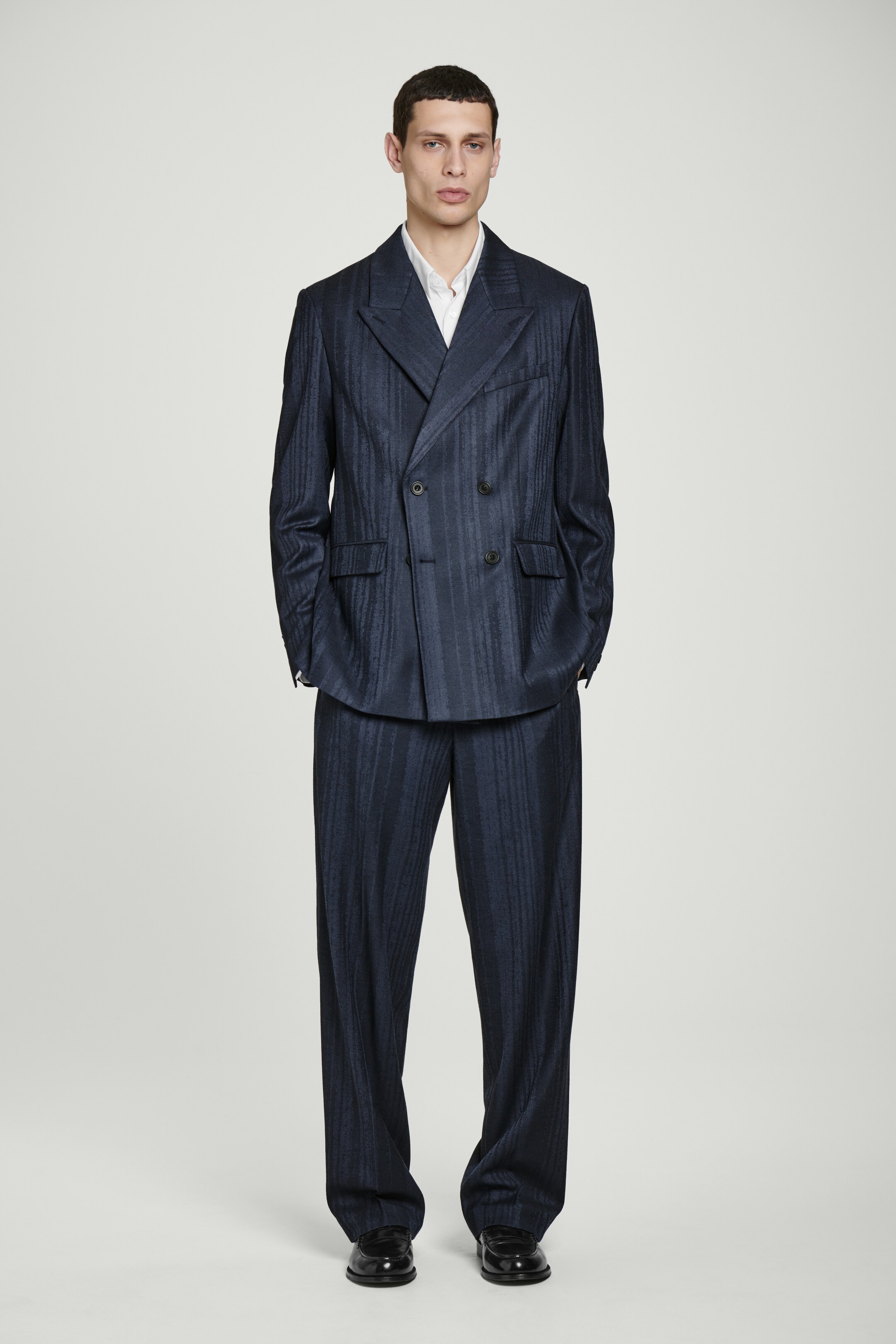 Zobacz większy obraz: POPELINOWA KOSZULA O DOPASOWANYM KROJU - BIAŁY - ON | H&M PL 2