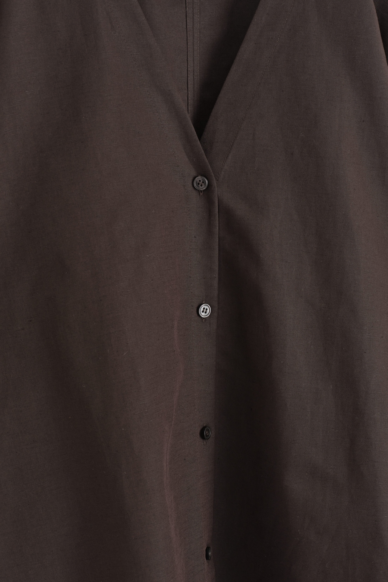 V-NECK LINEN-COTTON SHIRT — DARK BROWN