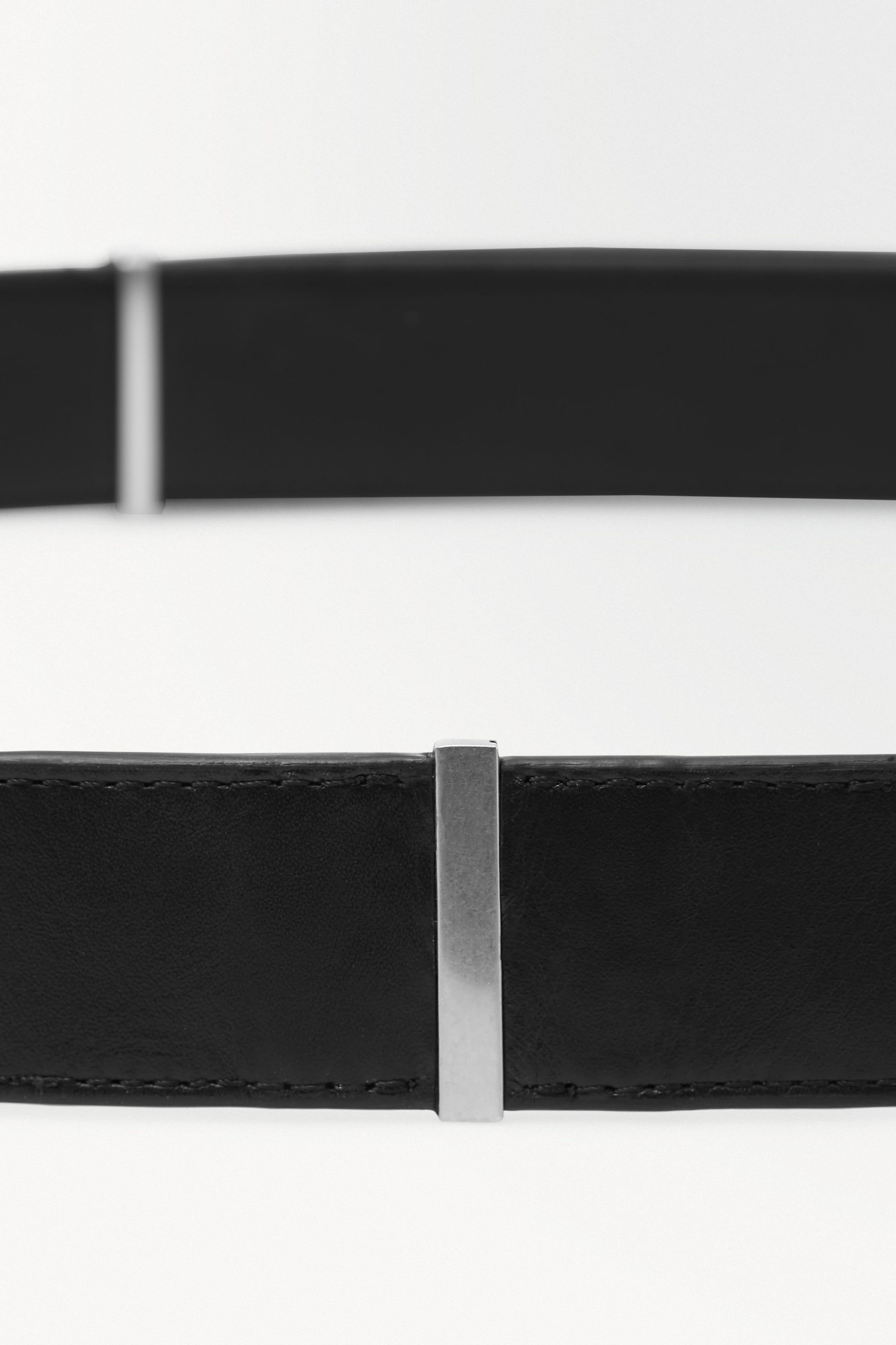 StillMedia/DescriptiveDetail