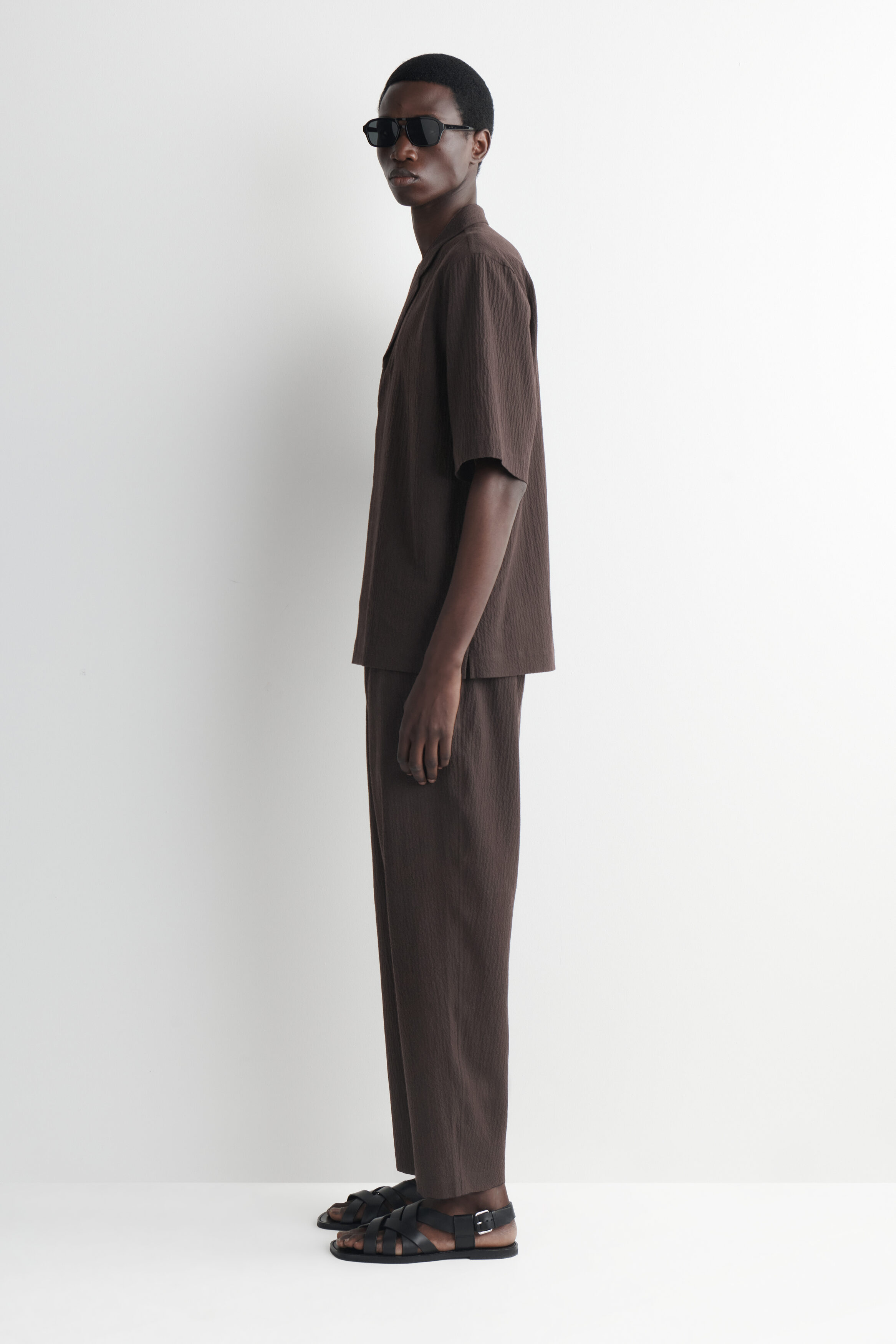 SEERSUCKER REGULAR-FIT TAPERED PANTS - thumbnail 3