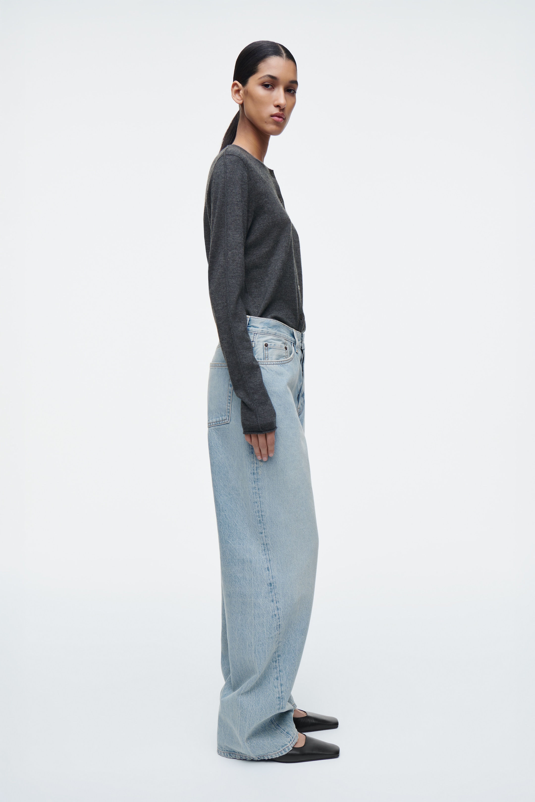 View larger image: FACADE STRAIGHT-LEG JEANS - LIGHT BLUE - Ladies | H&M GB 3