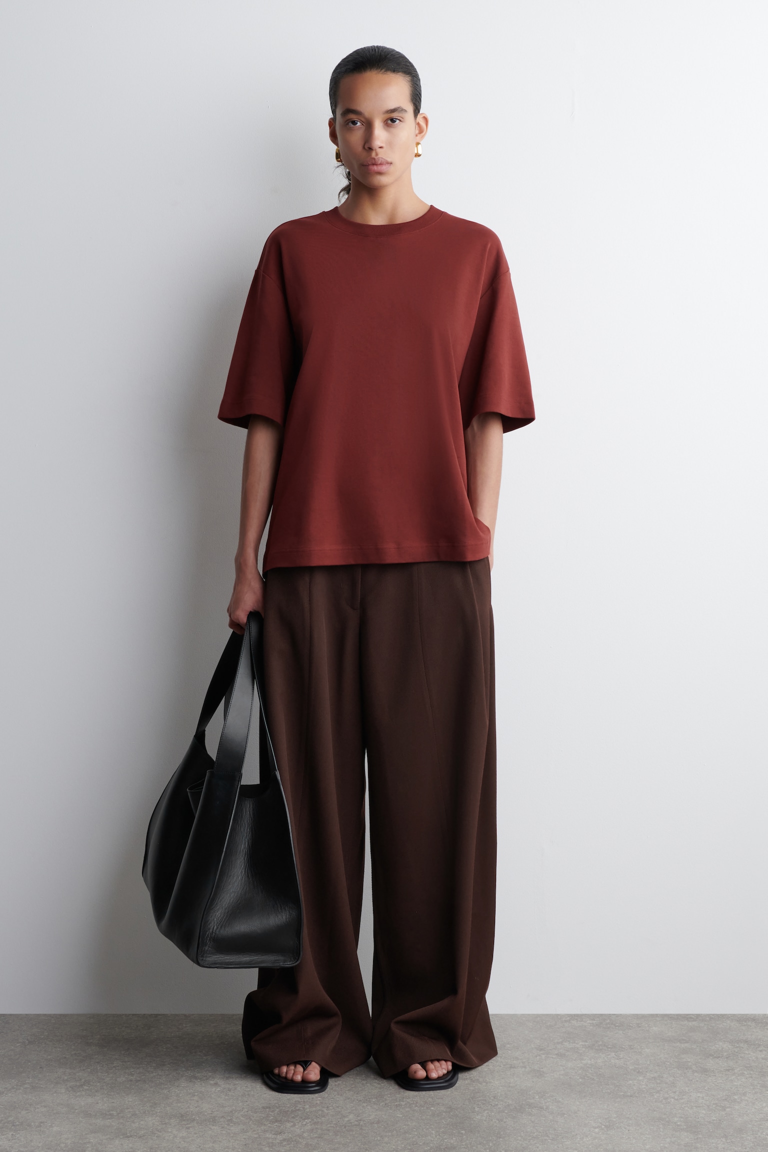 OVERSIZED-T-SHIRT AUS BAUMWOLLE - DUNKELROT/WEISS/HELLGRÜN - 6