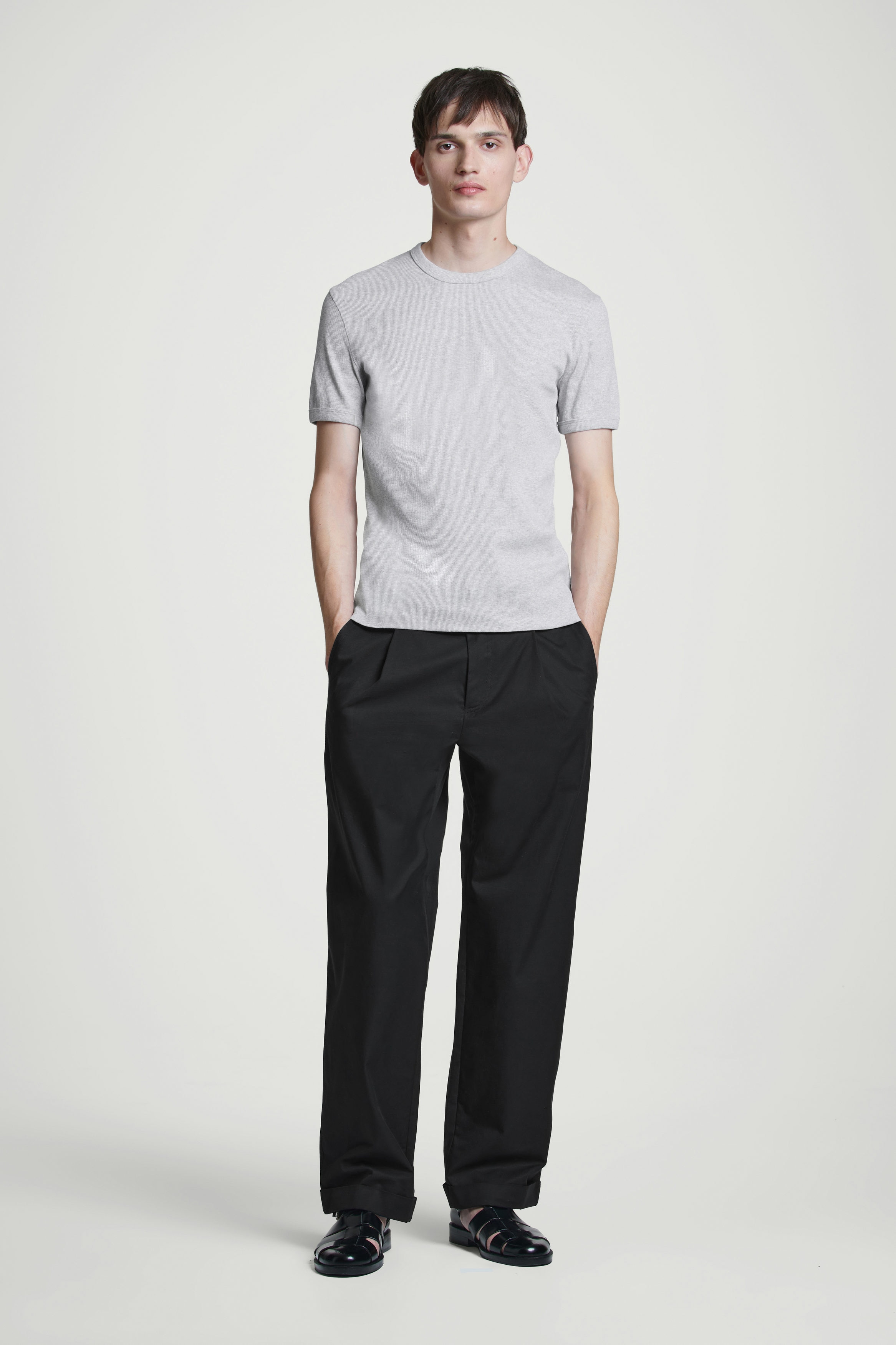 SLIM RIBBED COTTON T-SHIRT - LIGHT GRAY | COS