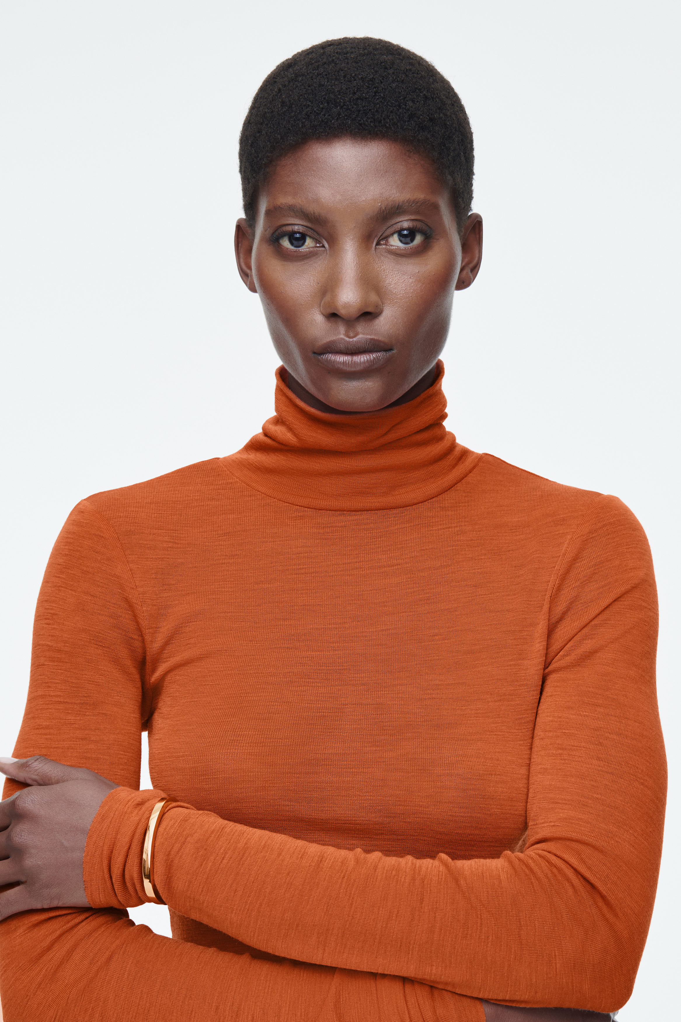MERINO WOOL TURTLENECK TOP - ORANGE | COS