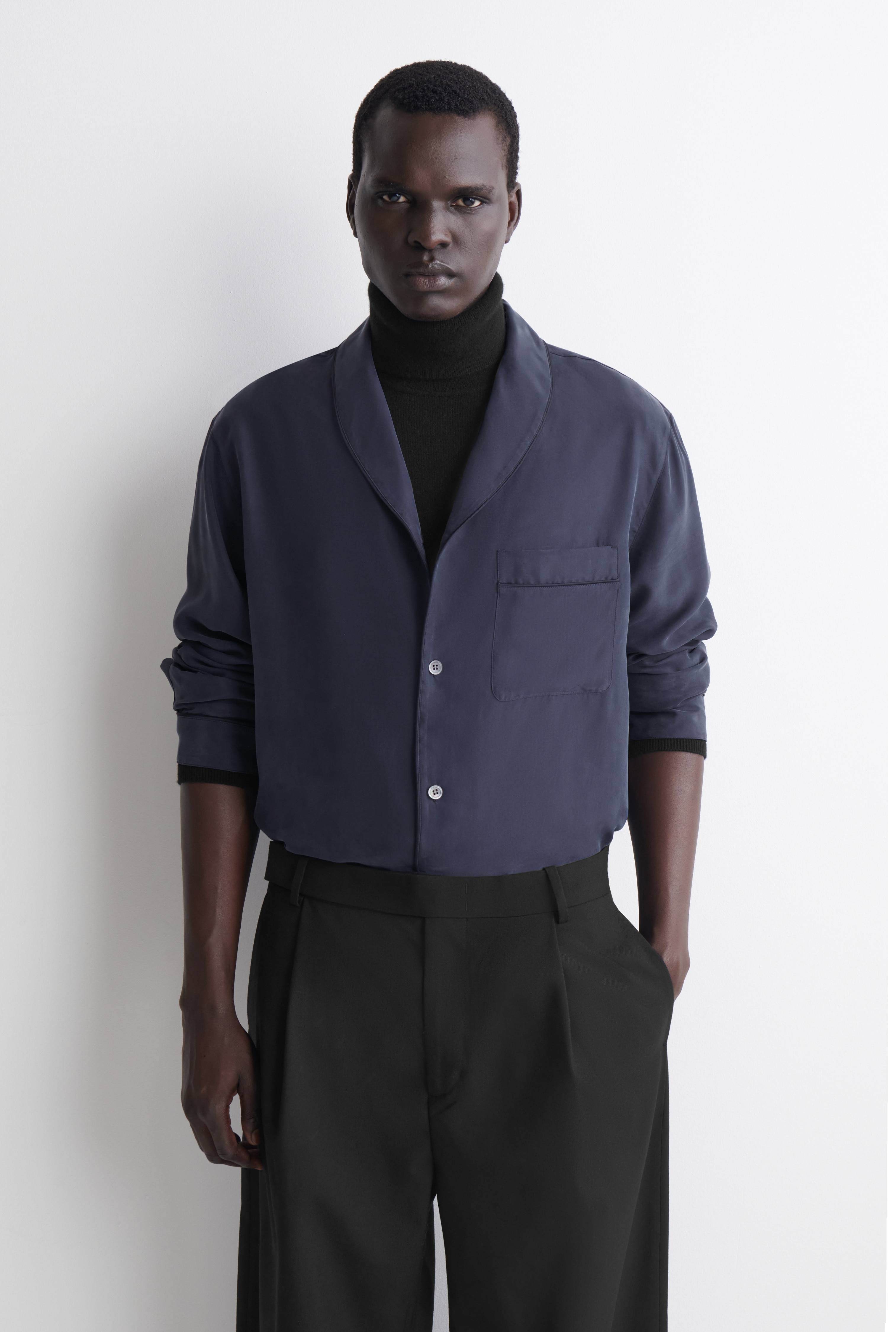 CAMICIA IN SETA DI GELSO CON COLLO A SCIALLE