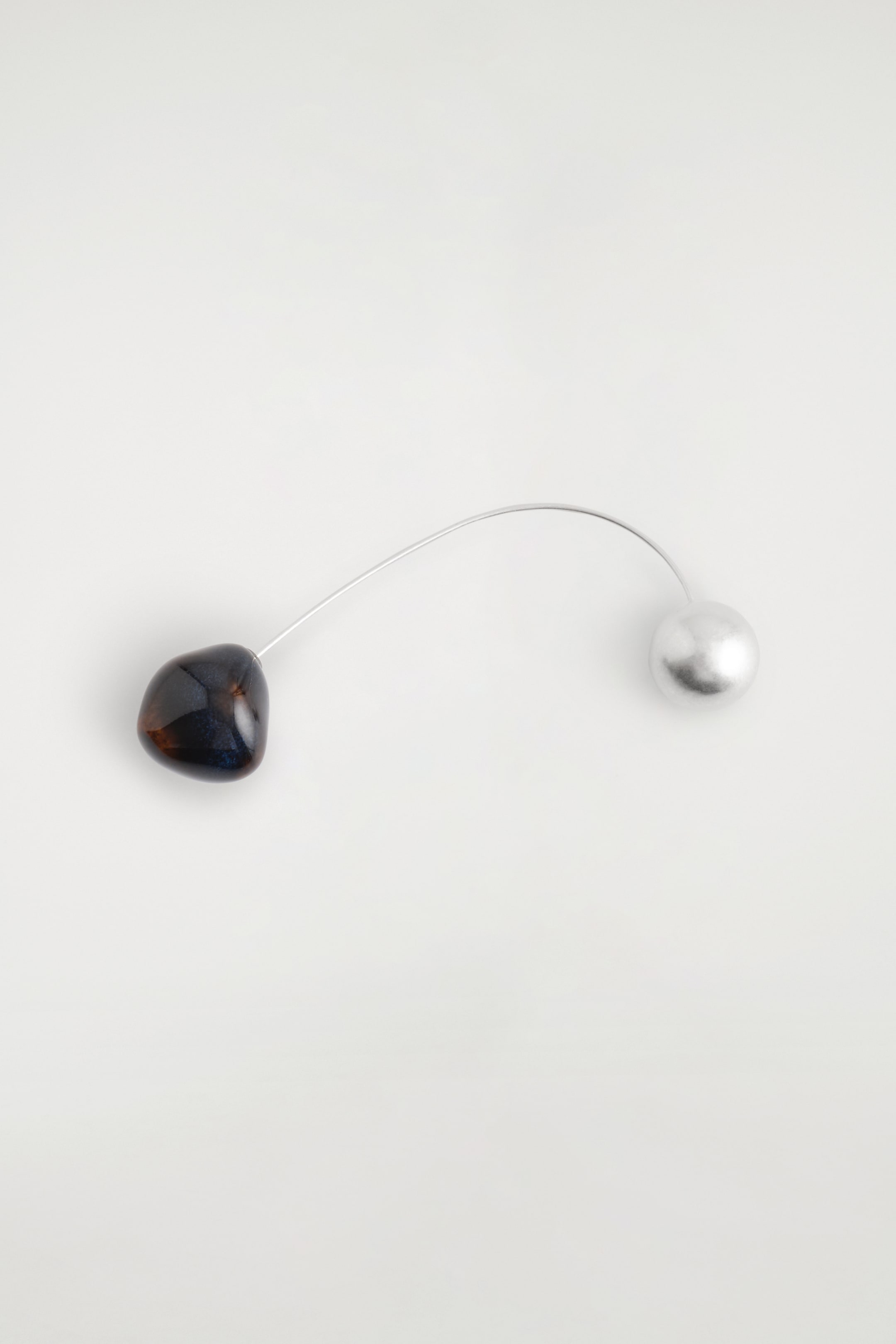 Grotere afbeelding bekijken: keramische draadbroche - ZILVER / BLAUW - DAMES | H&M BE 2