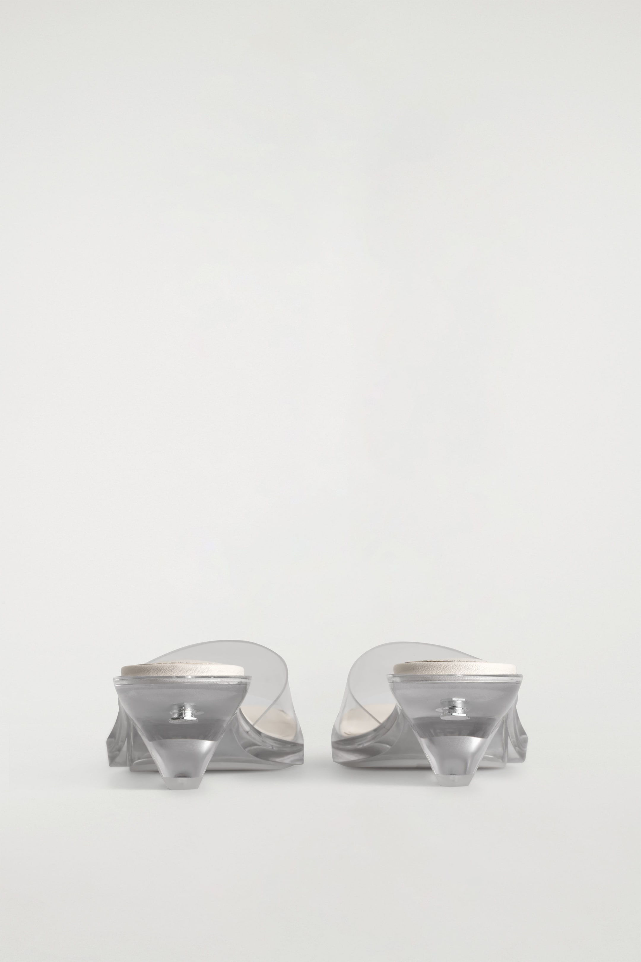 StillMedia/DescriptiveDetail