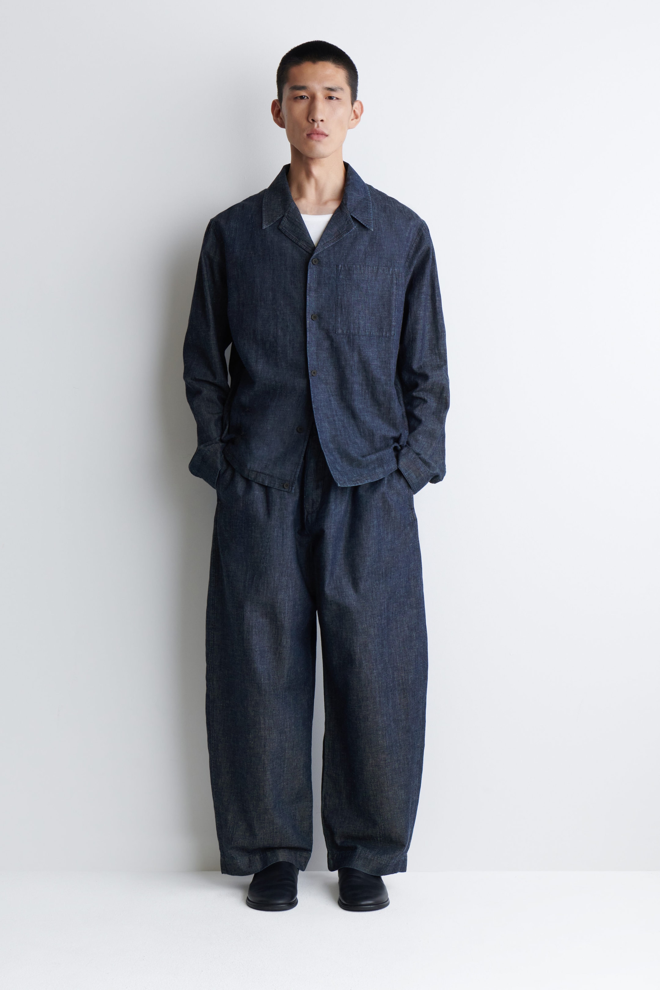 RESORT-COLLAR DENIM OVERSHIRT