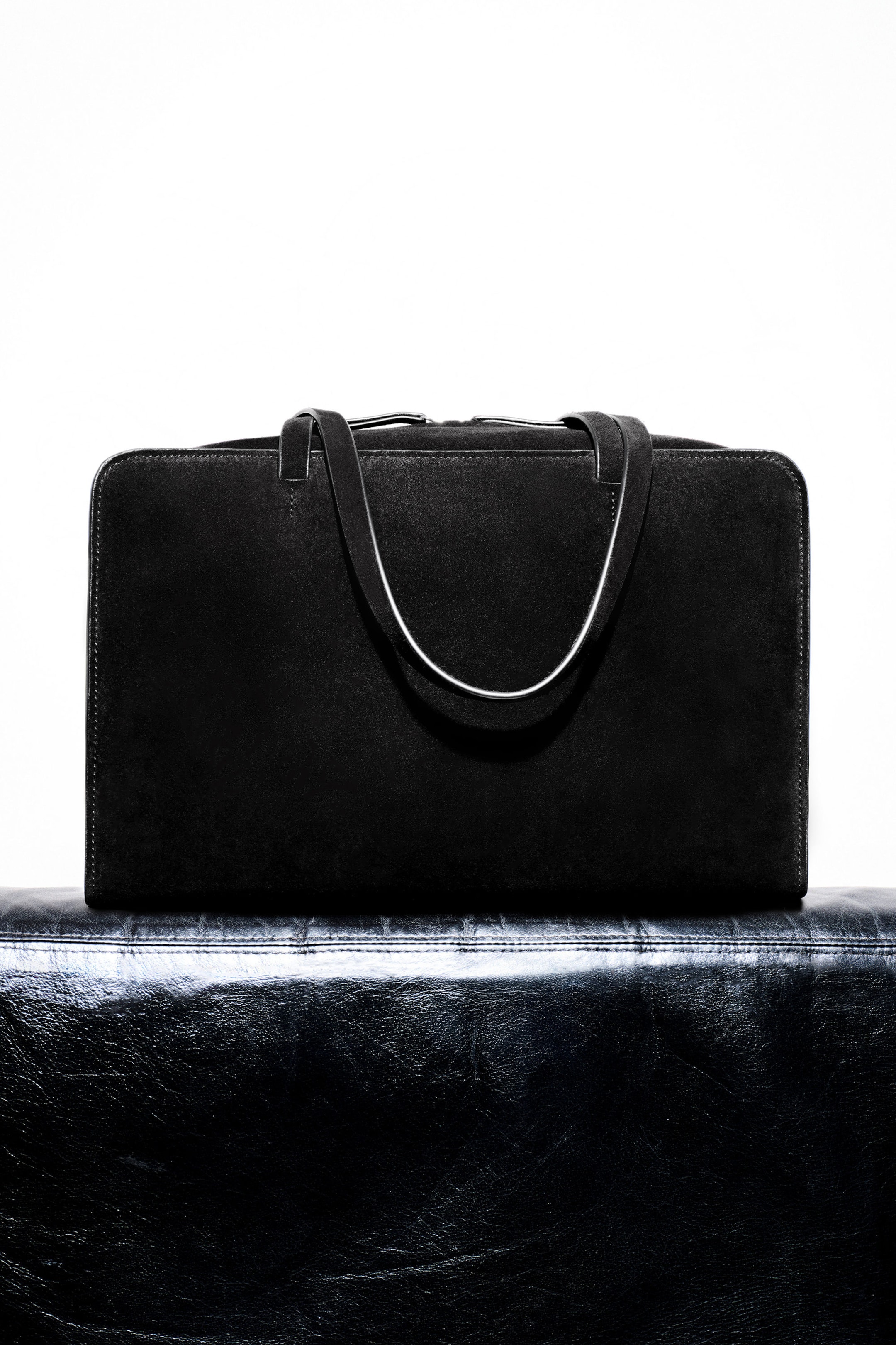 MARAIS BOWLING BAG - SUEDE