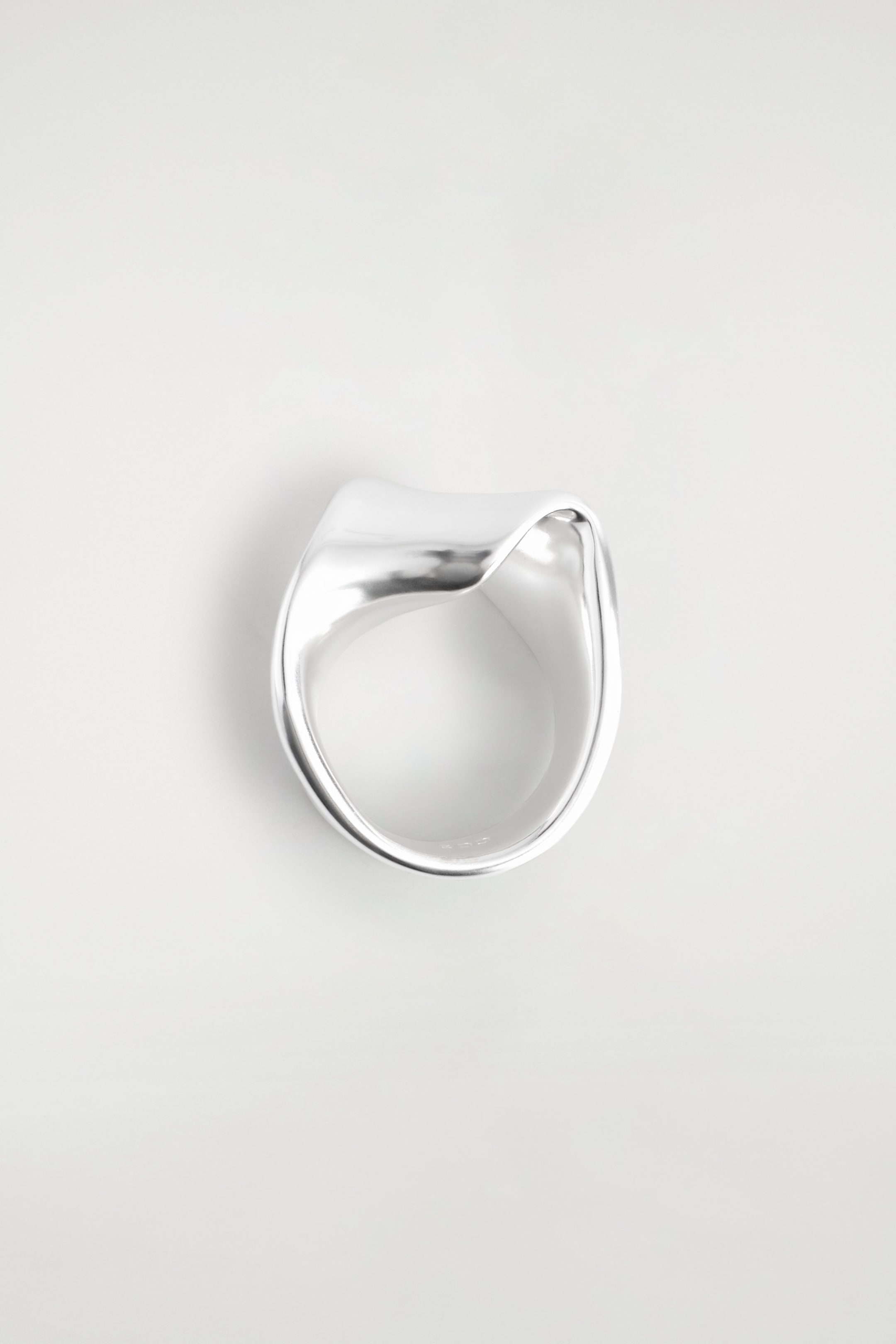 StillMedia/DescriptiveDetail