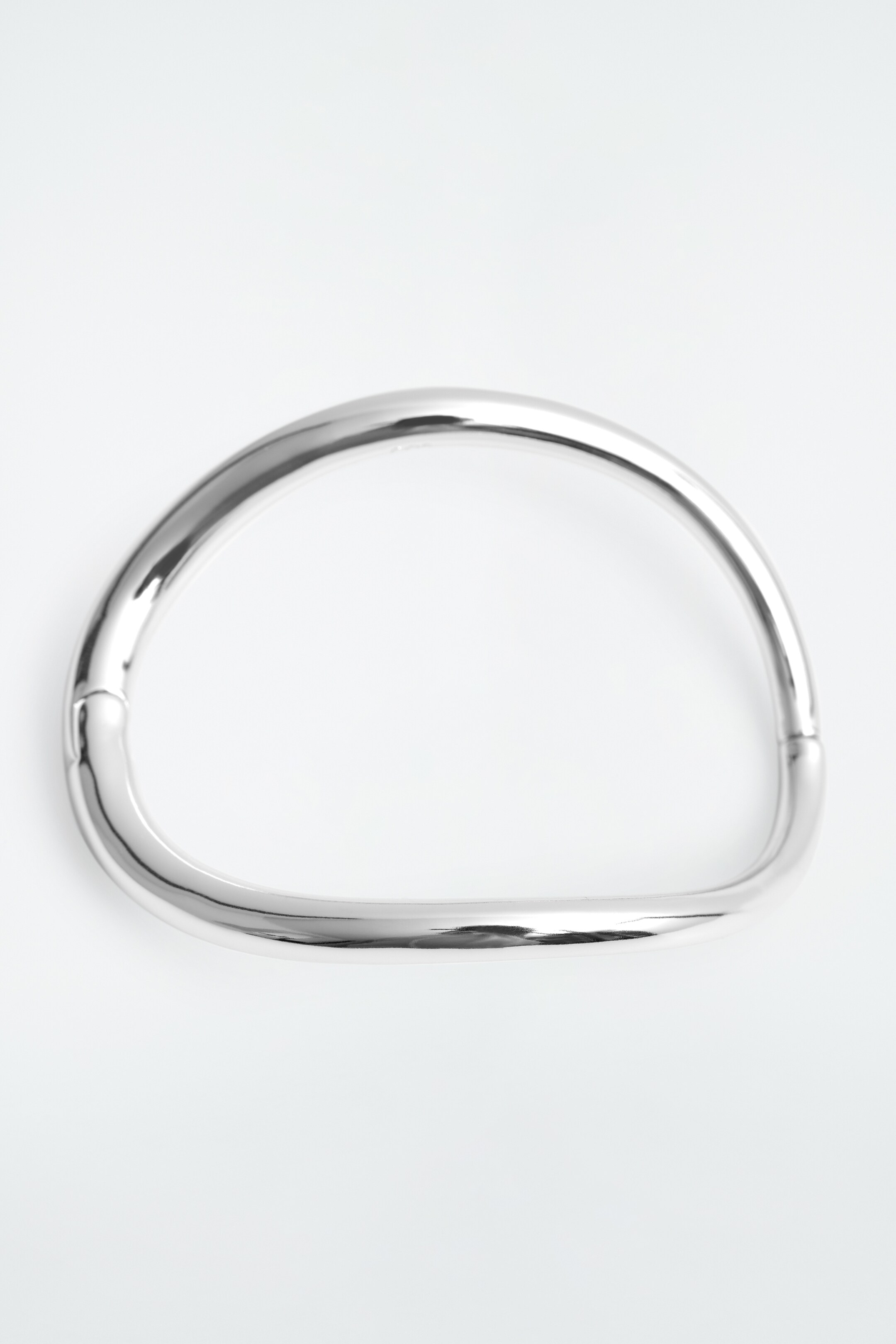 Visualizza immagine più grande: BRACCIALE RIGIDO CURVO CON CHIUSURA A CERNIERA - ARGENTO - DONNA | H&M IT 4