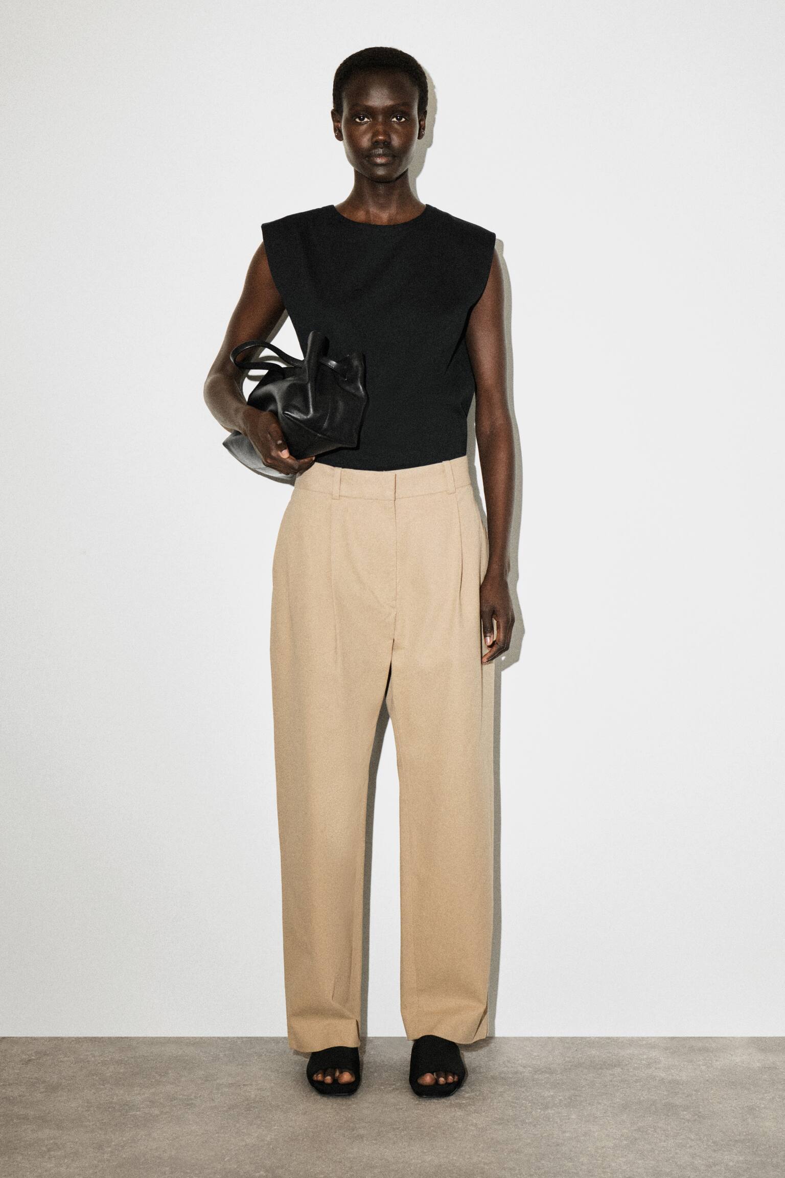 AVSMALNANDE BYXOR I BOMULLSTWILL - BEIGE - 1