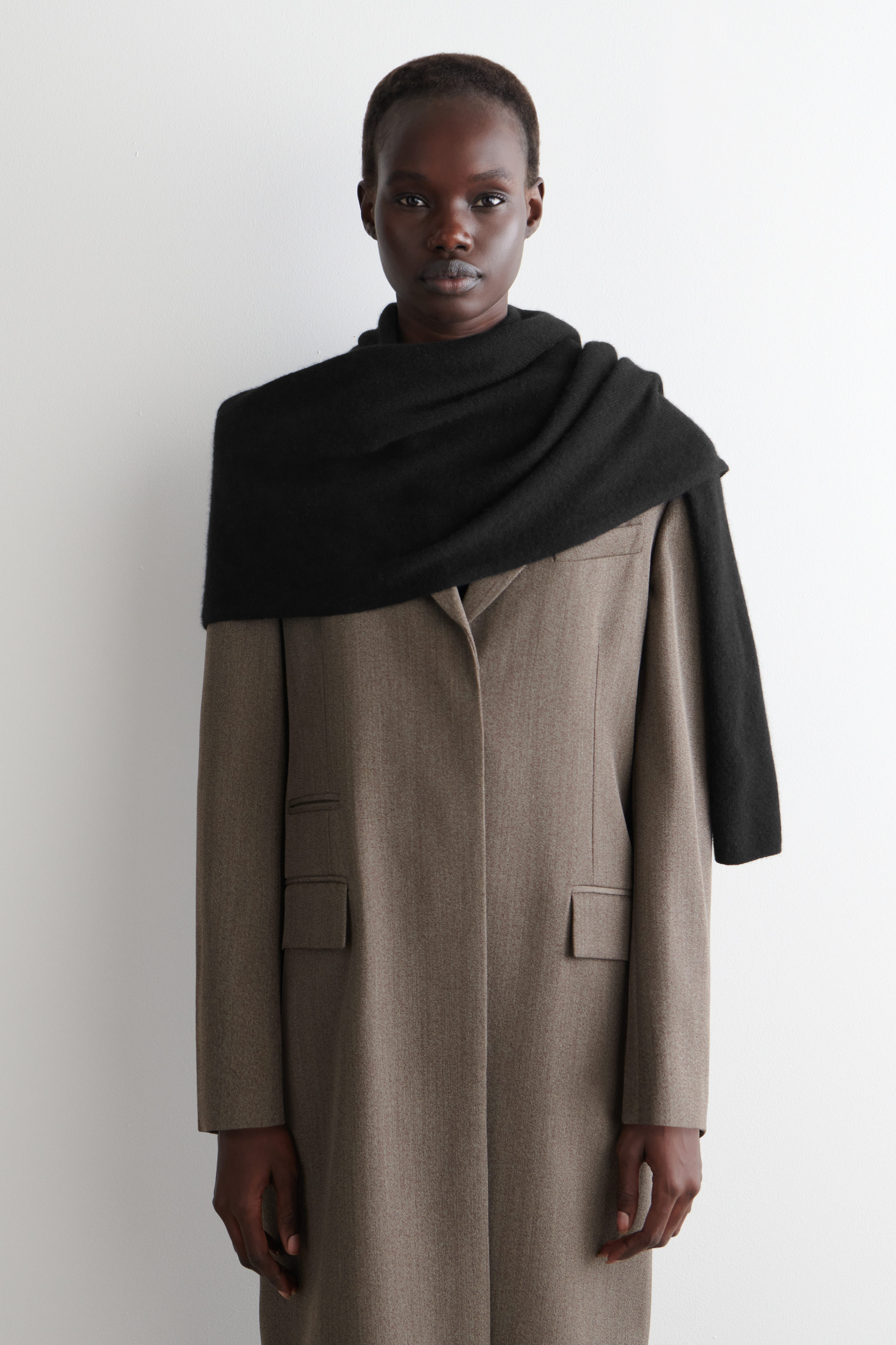 【新品未使用】3color Horse scarf Cashmere 完売品 3color Horse scarf Cashmere 完売品