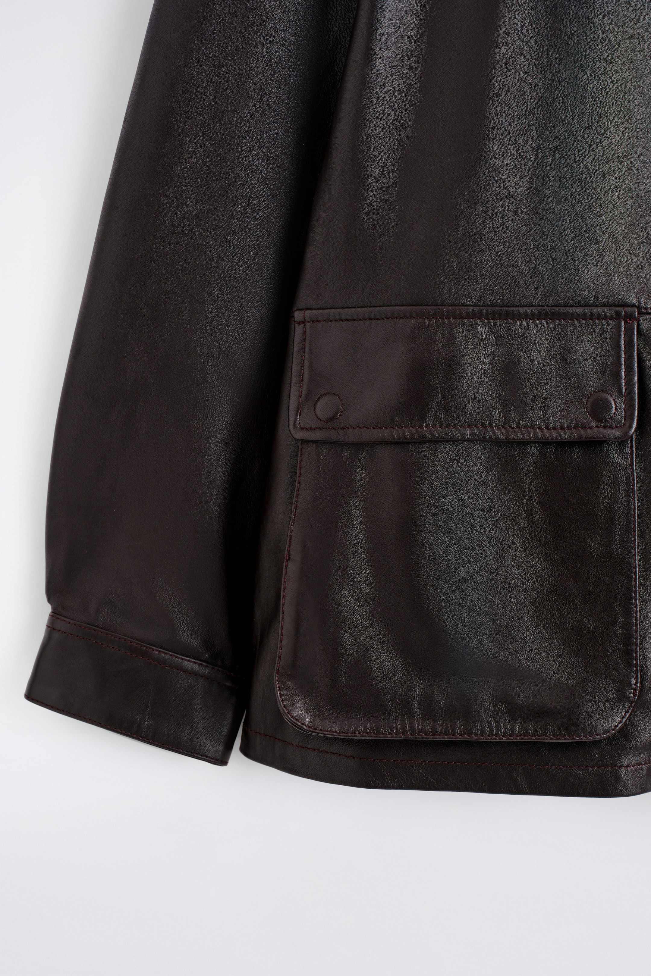 StillMedia/DescriptiveDetail