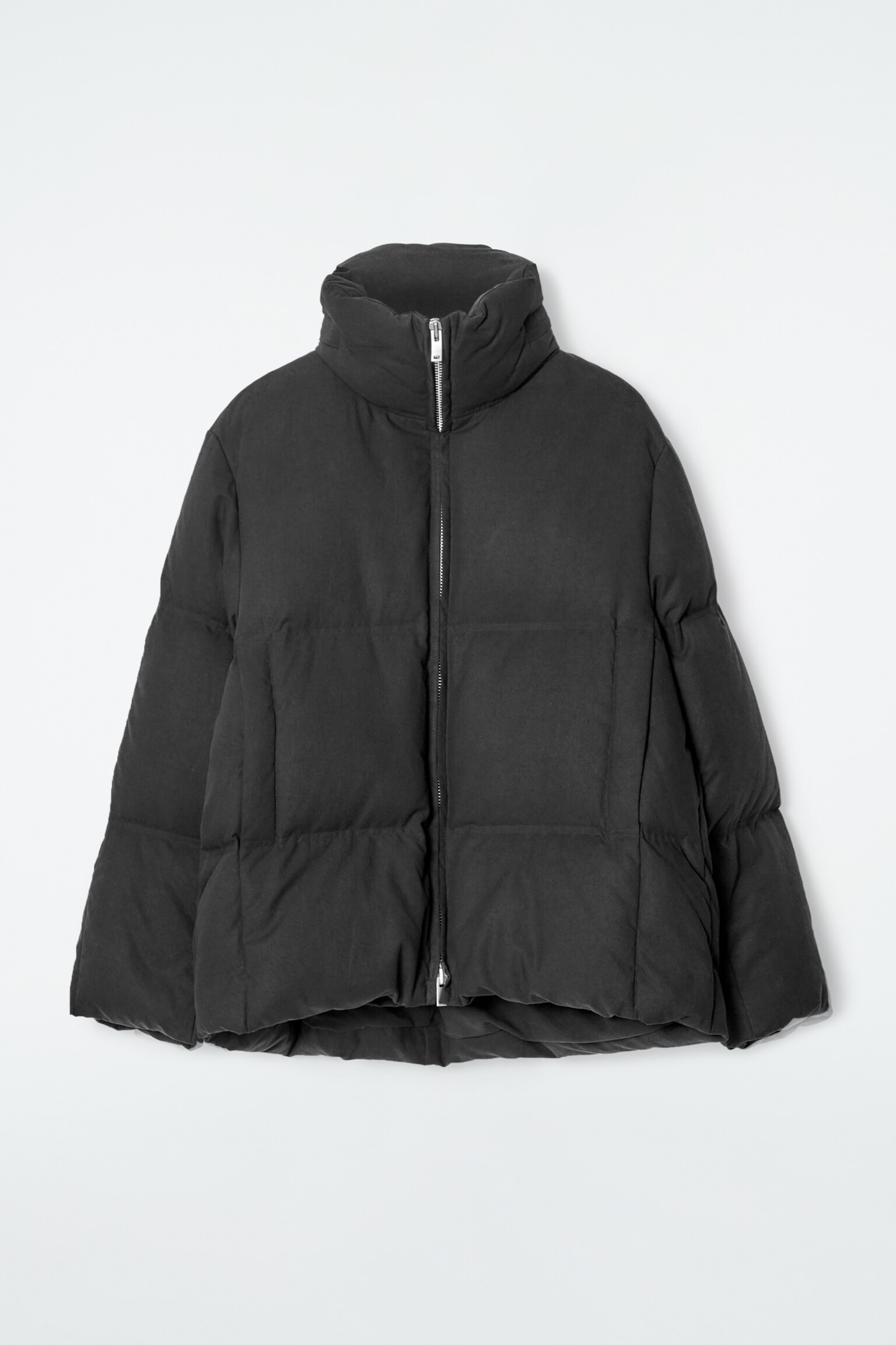 OVERSIZED HOODED DOWN PUFFER JACKET - BLACK