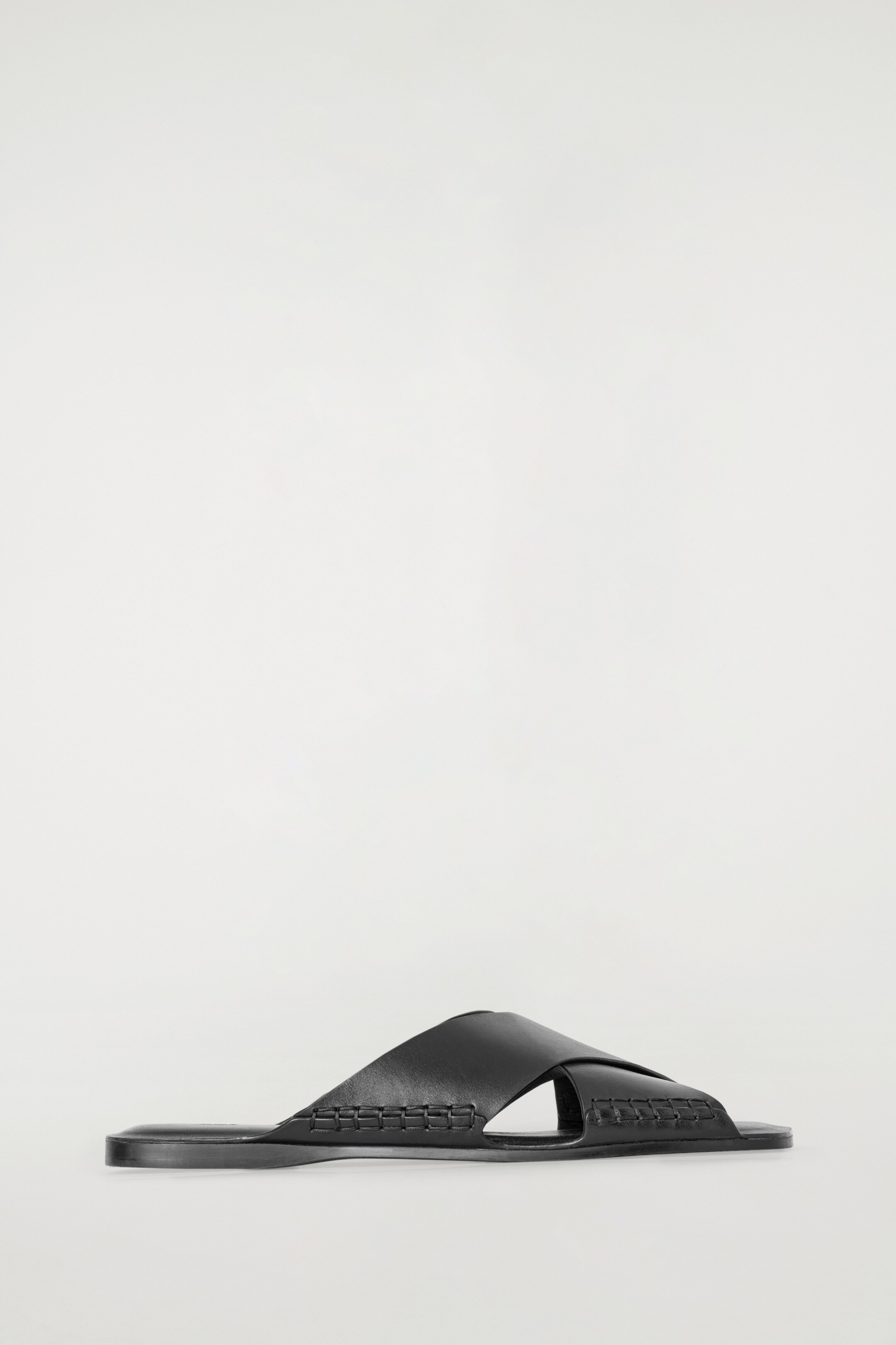 Ingrandisci l'immagine: CROSSOVER LEATHER SANDALS - BLACK - DONNA | H&M CH 4