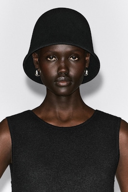 SCULPTED WOOL BUCKET HAT — BLACK 1