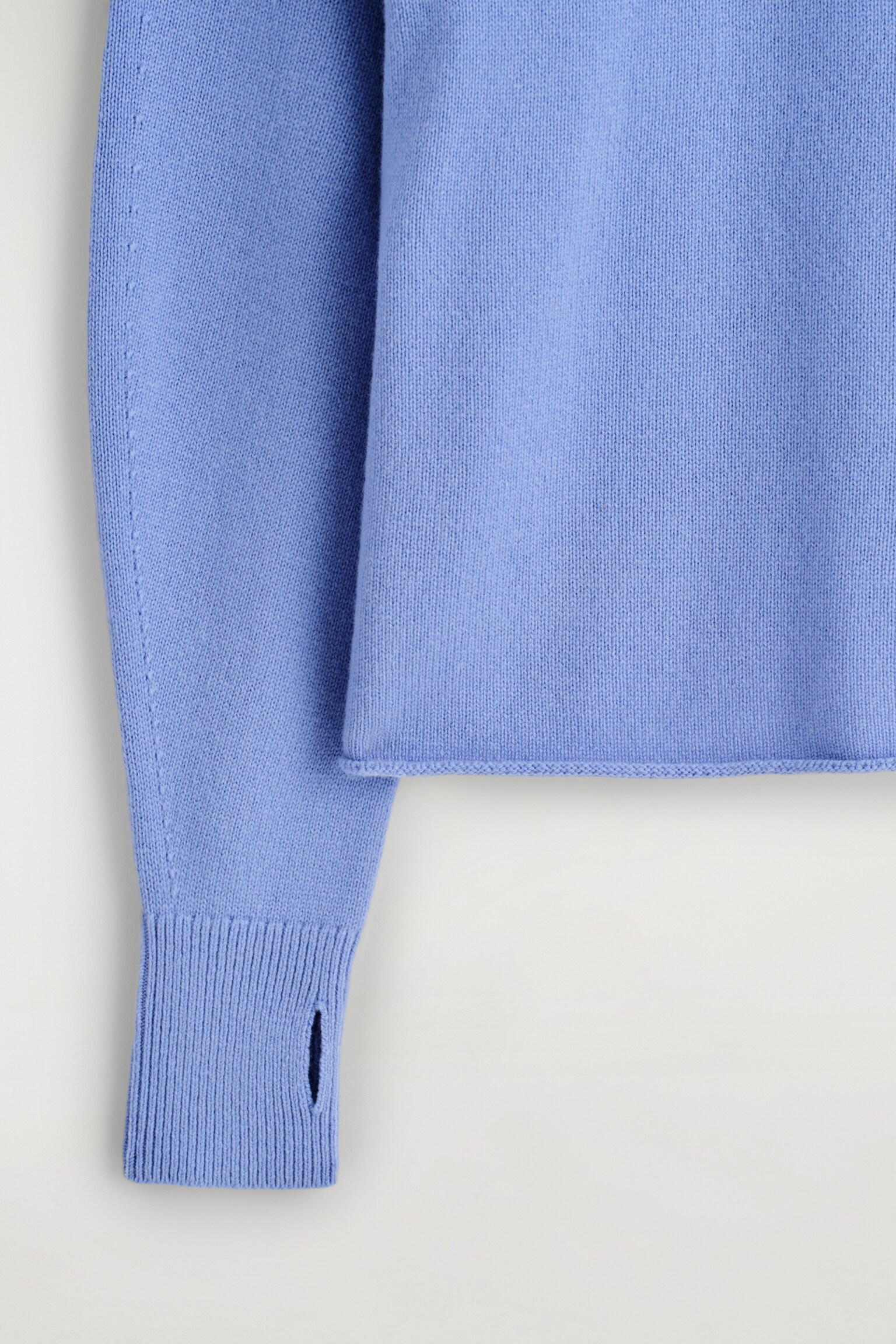 PULLOVER AUS MERINOWOLLE MIT V-AUSSCHNITT - KORNBLUMENBLAU - 8
