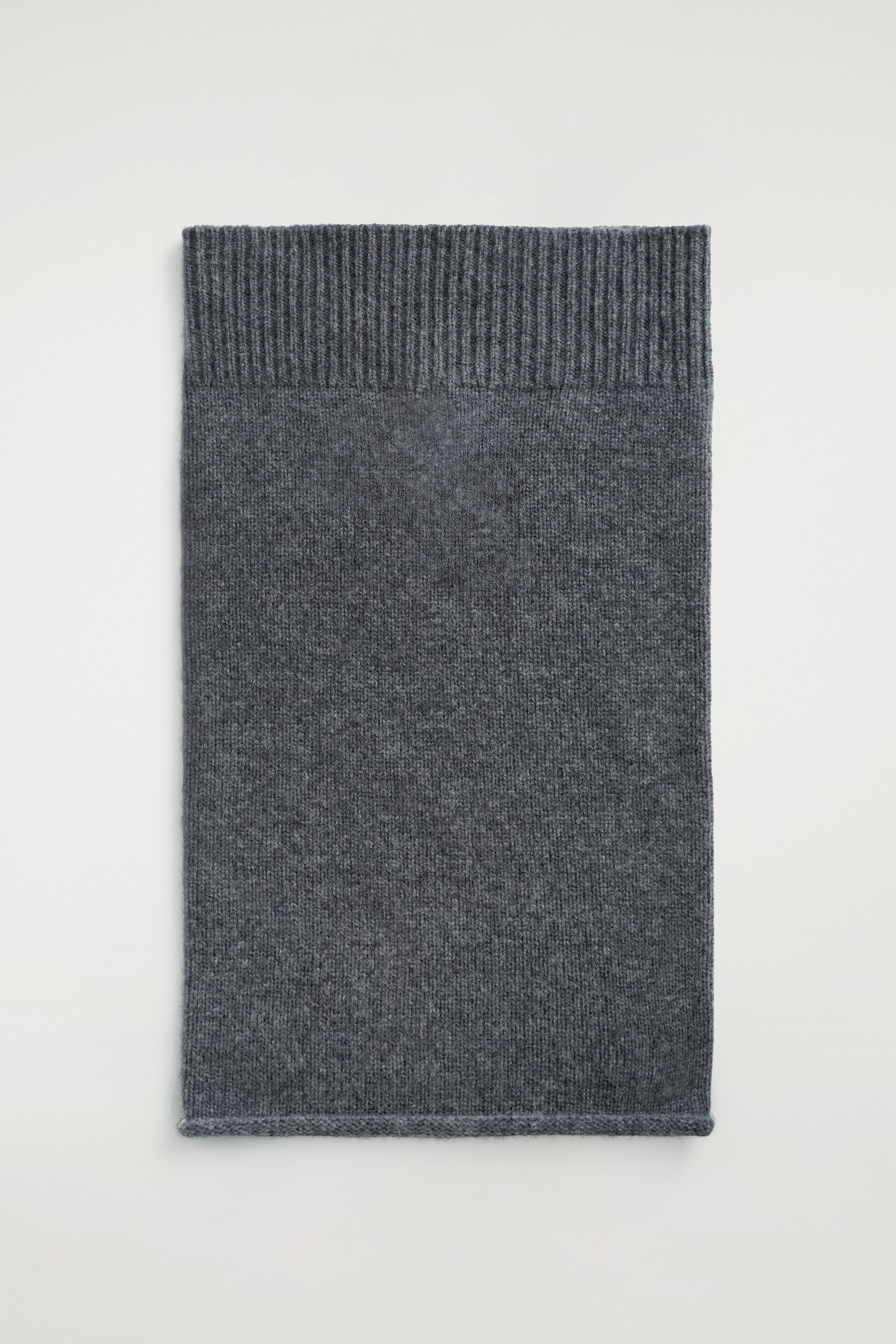 【未使用・タグ付】wool cashmere バラクラバ/グレー WOOL-CASHMERE SNOOD - DARK GRAY | COS
