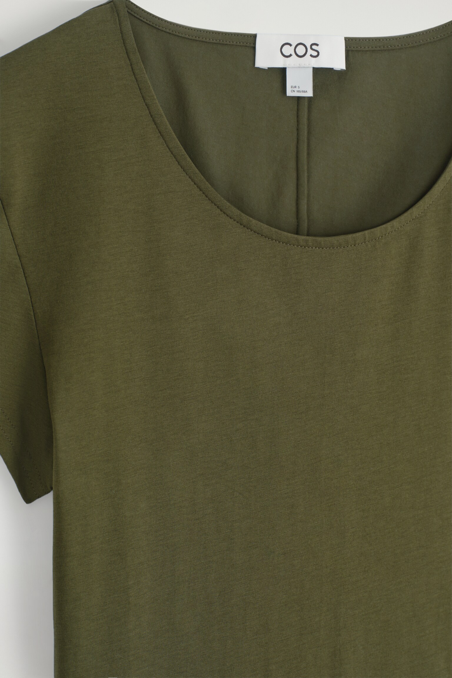 T-SHIRT MIT RUNDHALSAUSSCHNITT - DUNKLES KHAKI - 7