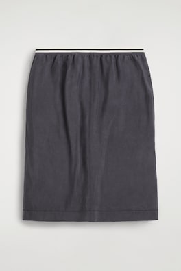 CONTRAST-PANEL PENCIL SKIRT — BLACK 6