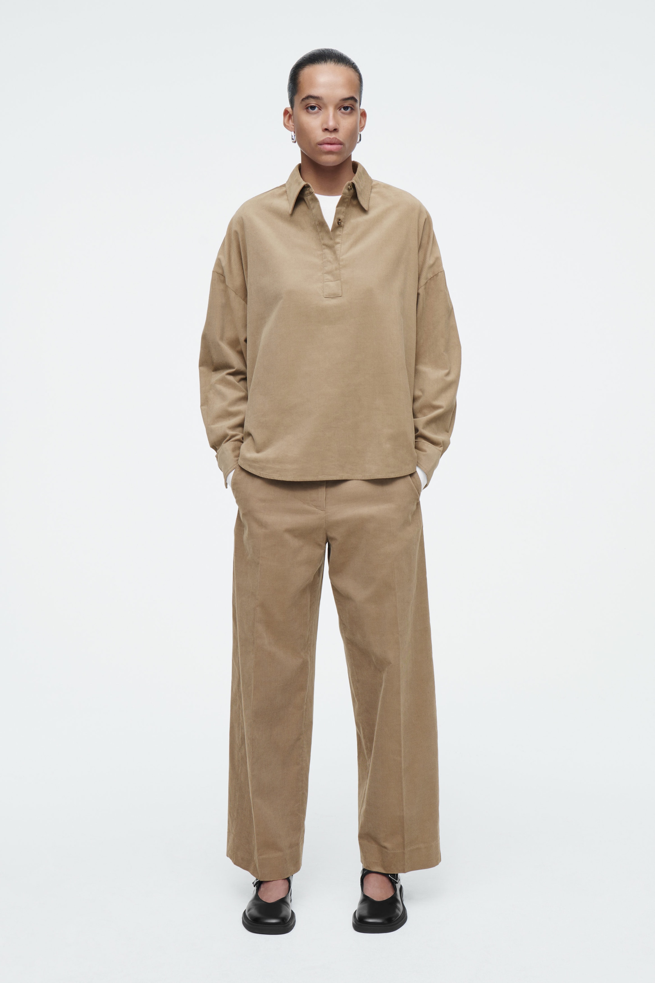 RELAXED CORDUROY HALF-PLACKET SHIRT