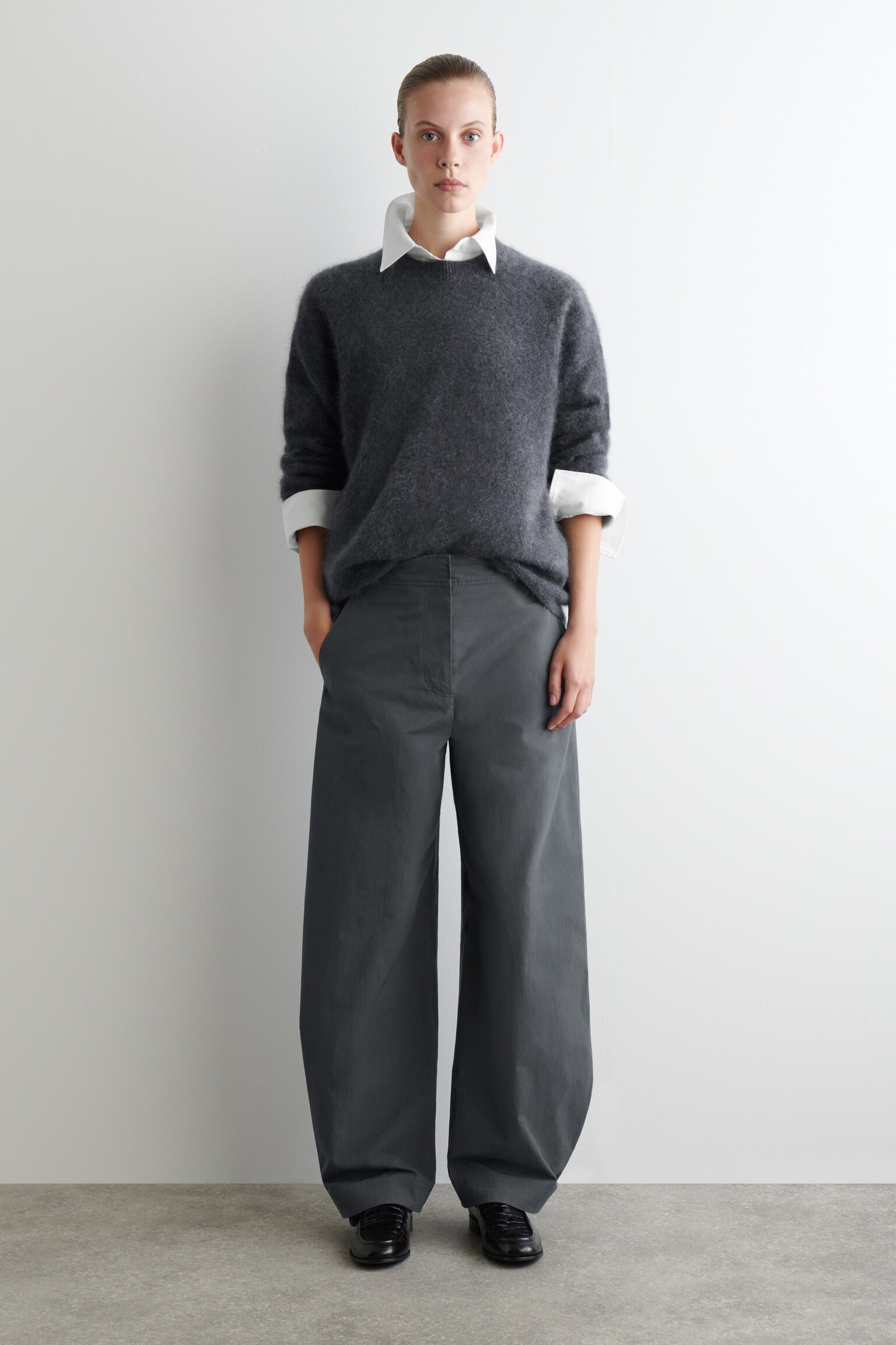 PIMA COTTON BARREL-LEG TROUSERS - DARK GREY/NAVY - 1