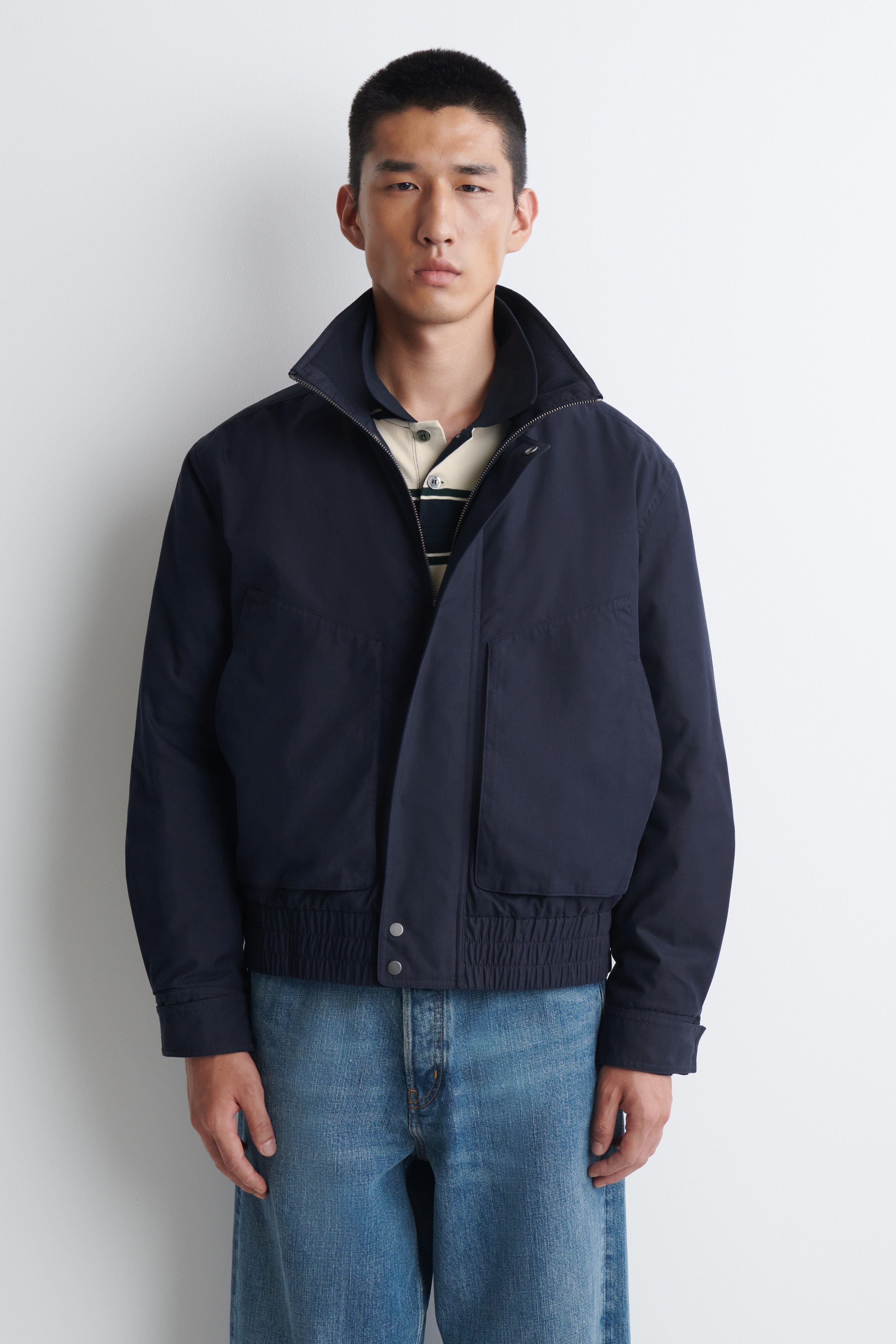 WATTIERTE BOMBERJACKE MIT STEHKRAGEN - NAVYBLAU