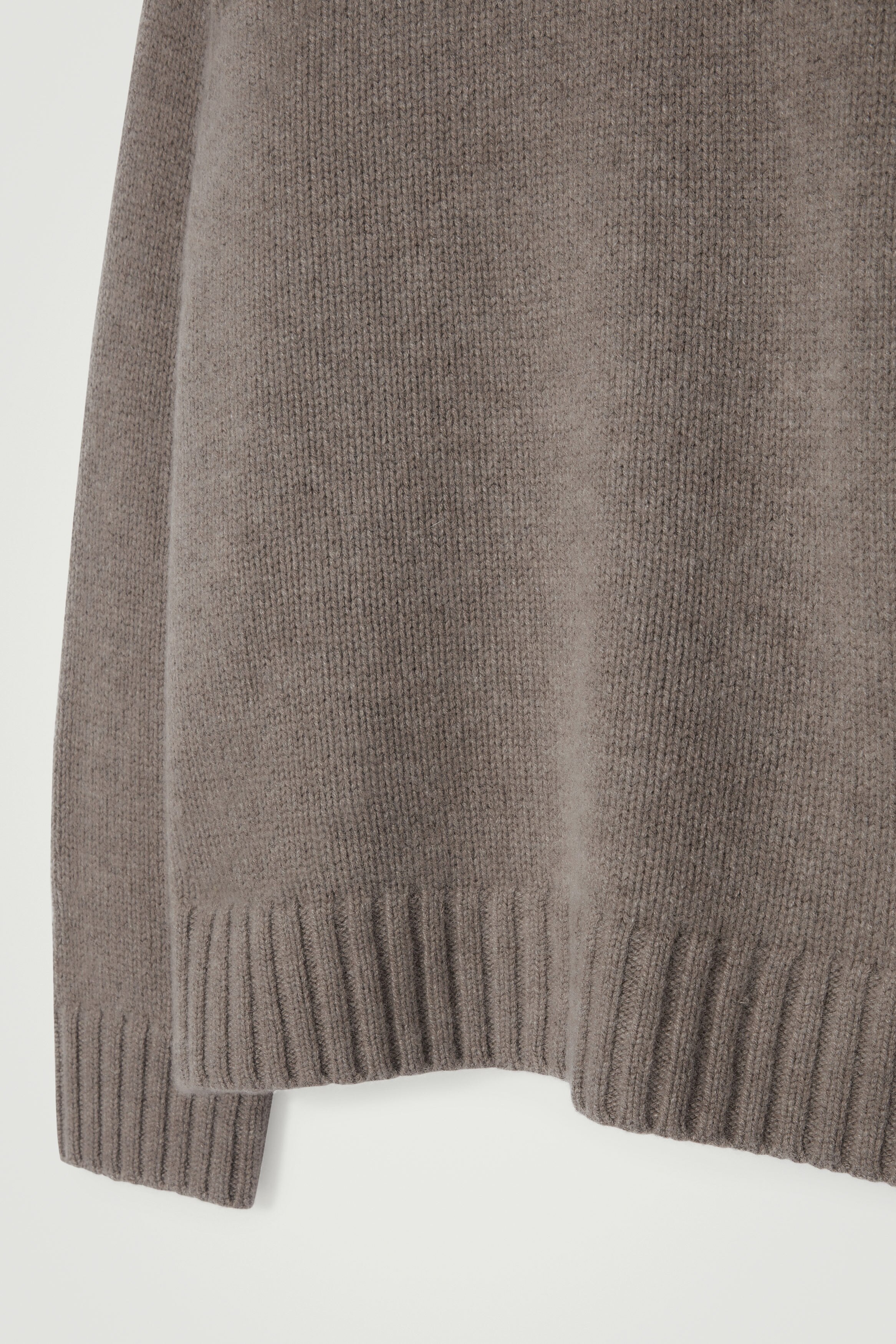 CHUNKY CASHMERE JUMPER - BEIGE | COS