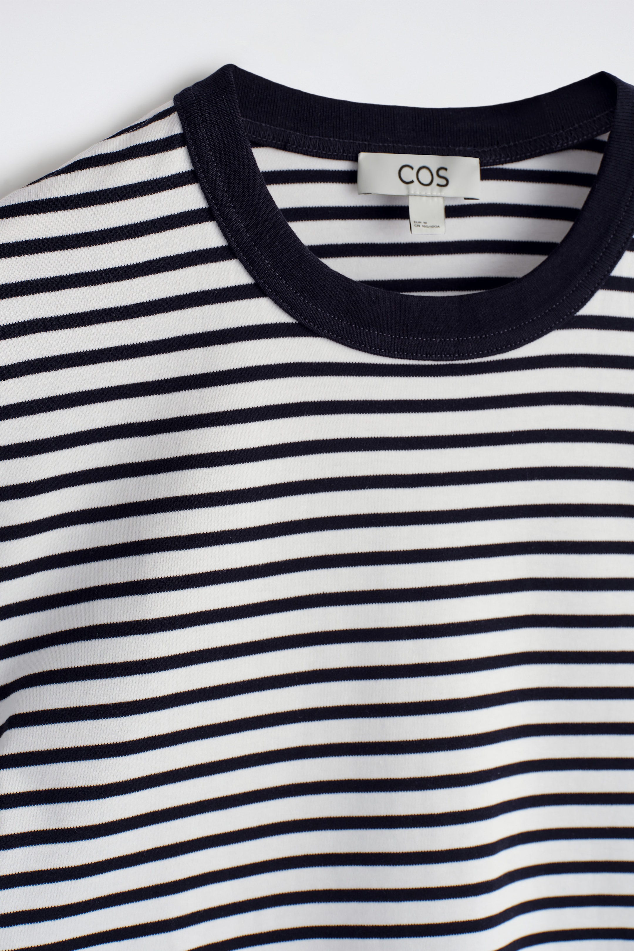 StillMedia/DescriptiveDetail