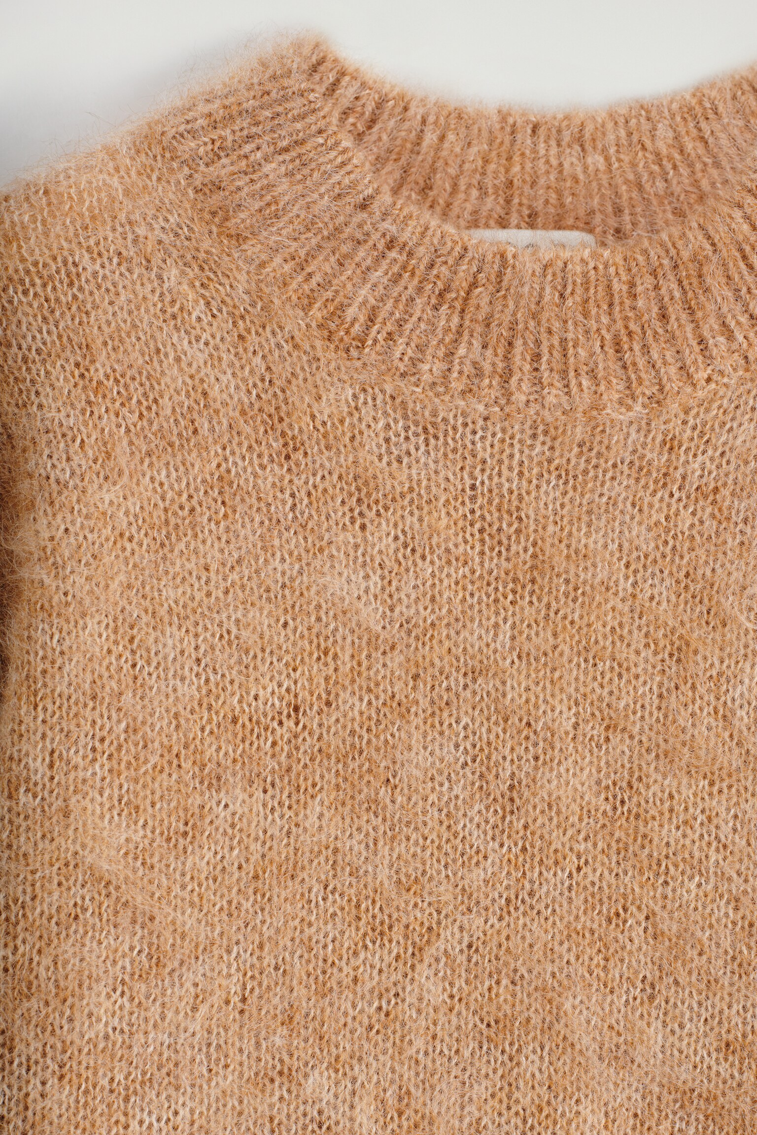MOHAIR-WOOL CREW-NECK JUMPER - CAMEL MÉLANGE - 5