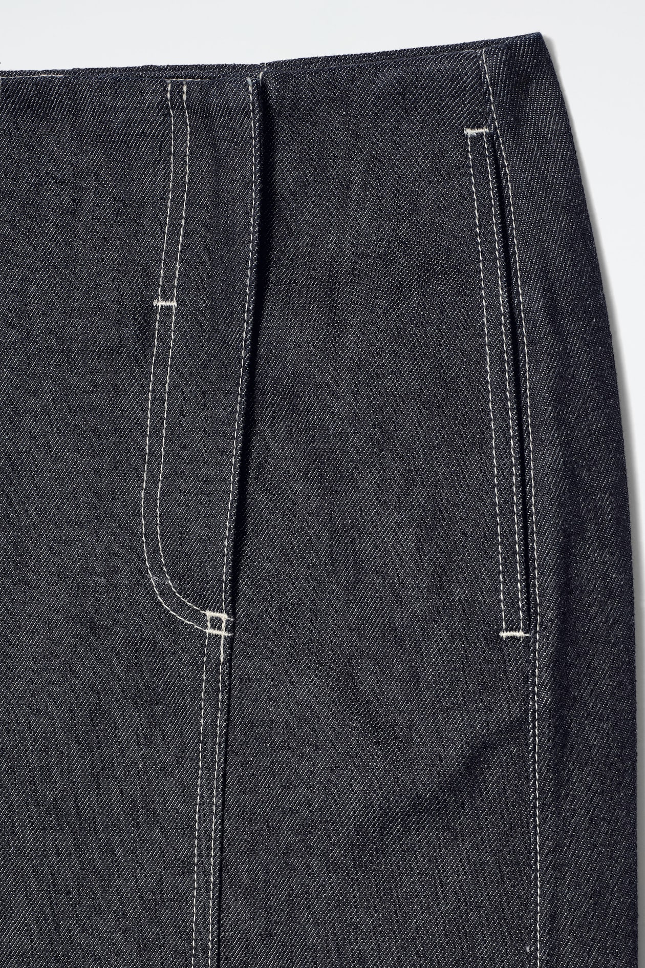 STRAIGHT DENIM MIDI SKIRT — INDIGO