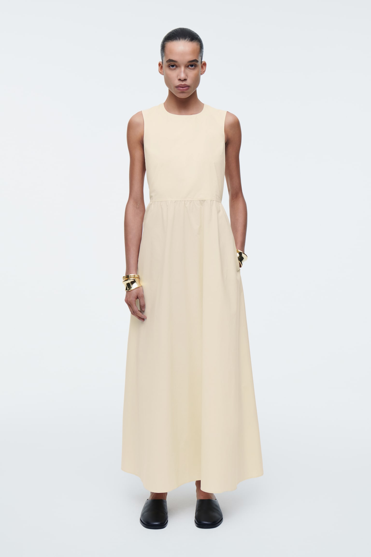 ROBE LONGUE À DOS OUVERT EN COTON - JAUNE BEURRE/VERT/BRUN FONCÉ