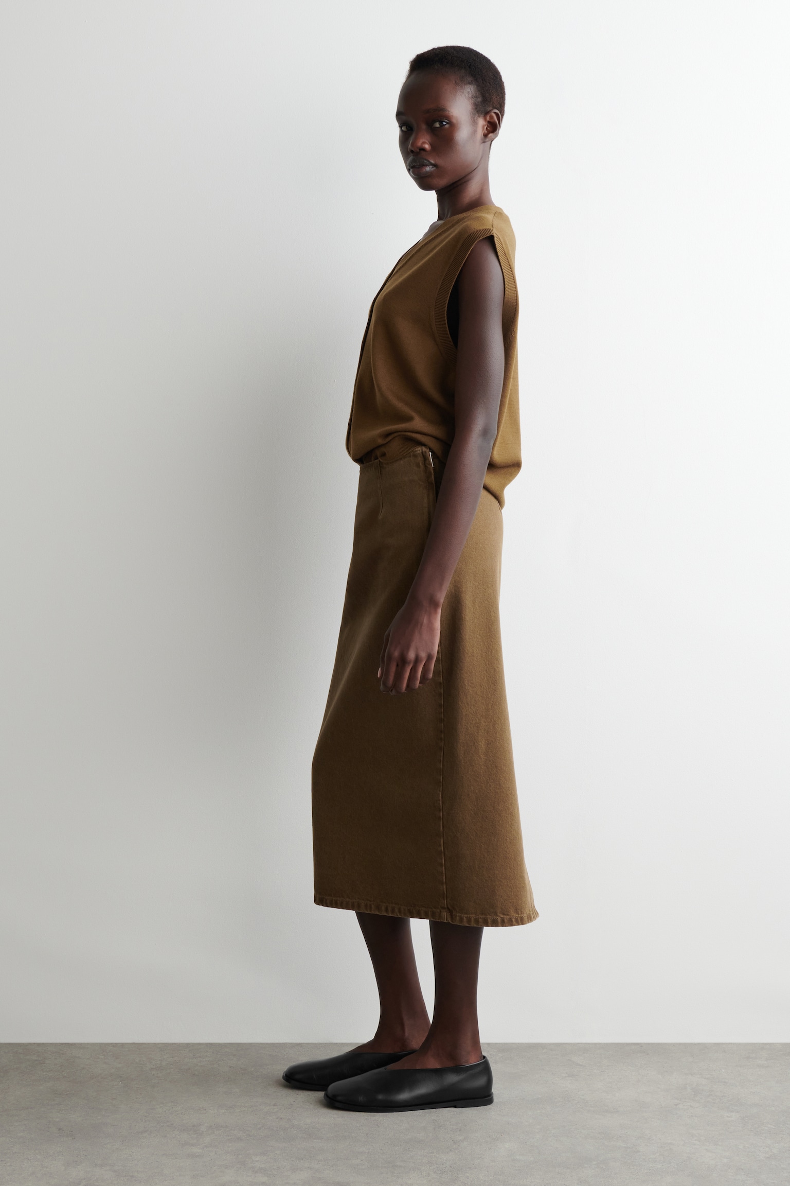 STRAIGHT DENIM MIDI SKIRT - BROWN - 4