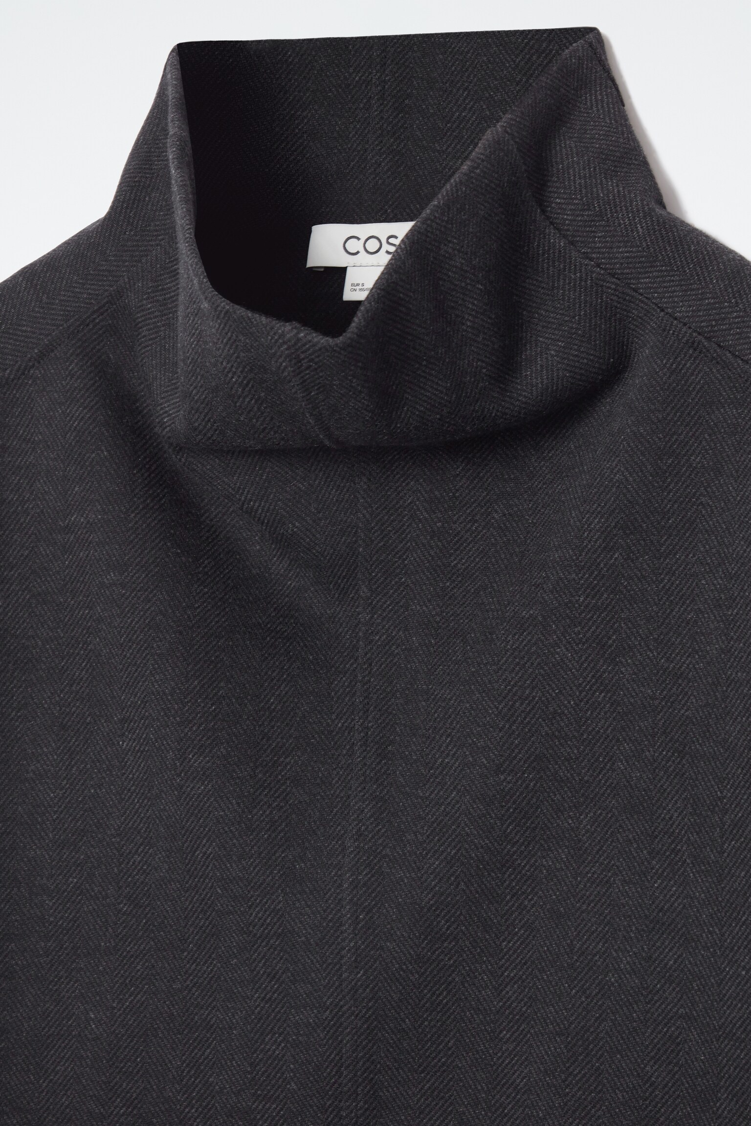 OVERSIZED HERRINGBONE FUNNEL-NECK TOP - CHARCOAL / HERRINGBONE - 2