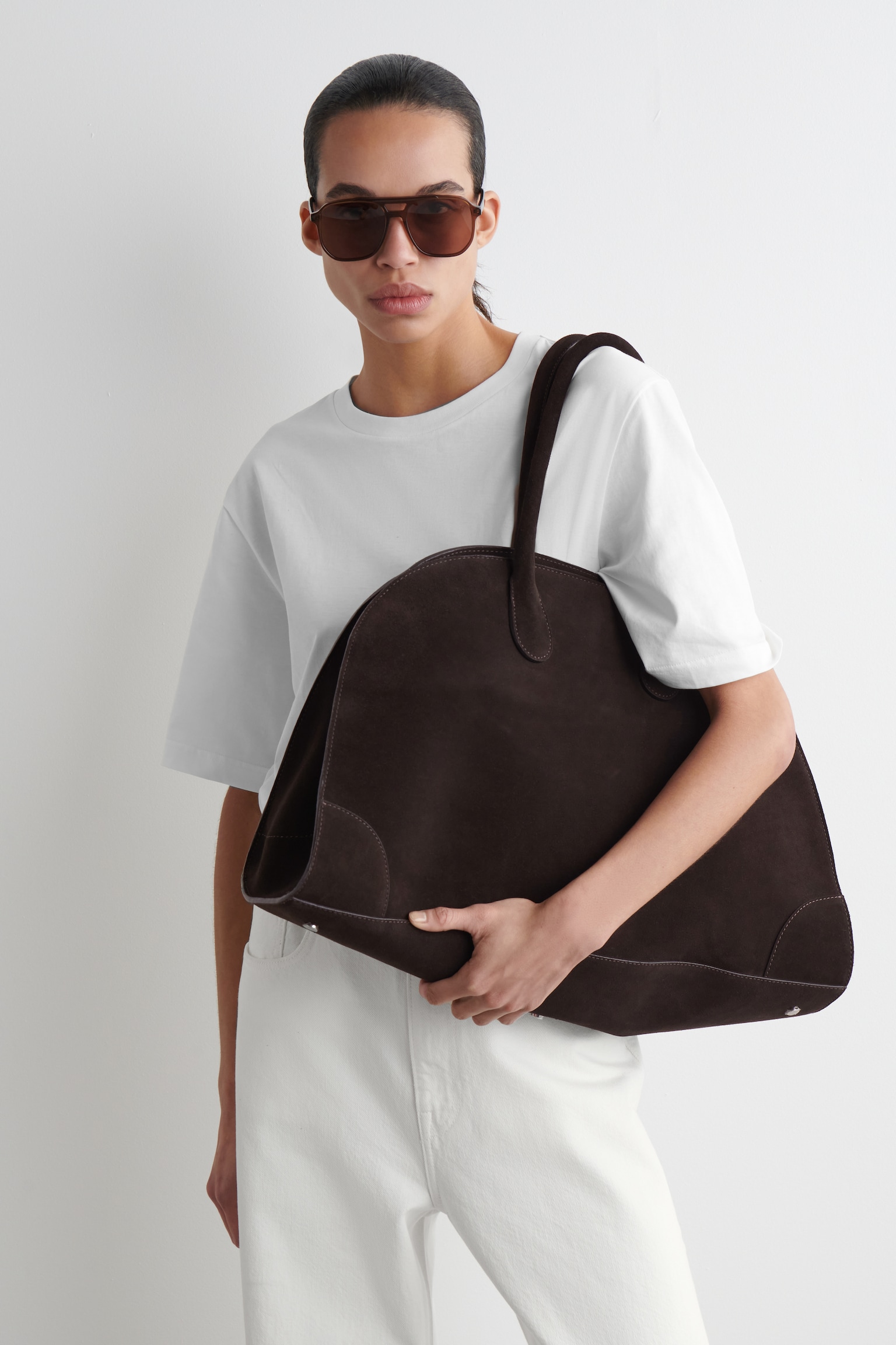 BOLSO BOWLING STUDIO DE PIEL - ANTE MARRÓN OSCURO - 4