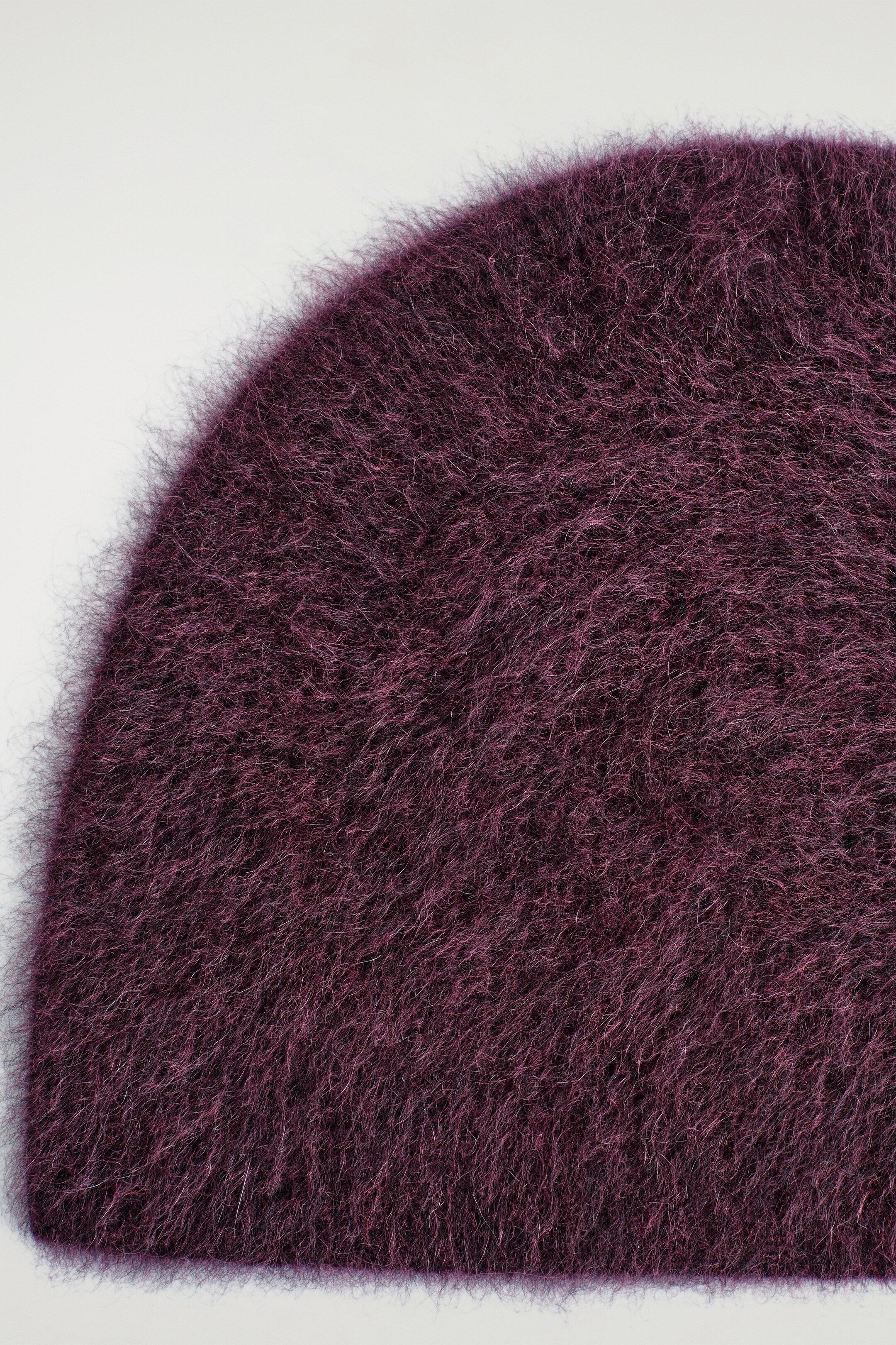 Zobrazit větší obrázek: ČEPICE Z ČESANÉHO KAŠMÍRU - BURGUNDY - ŽENY | H&M CZ 4