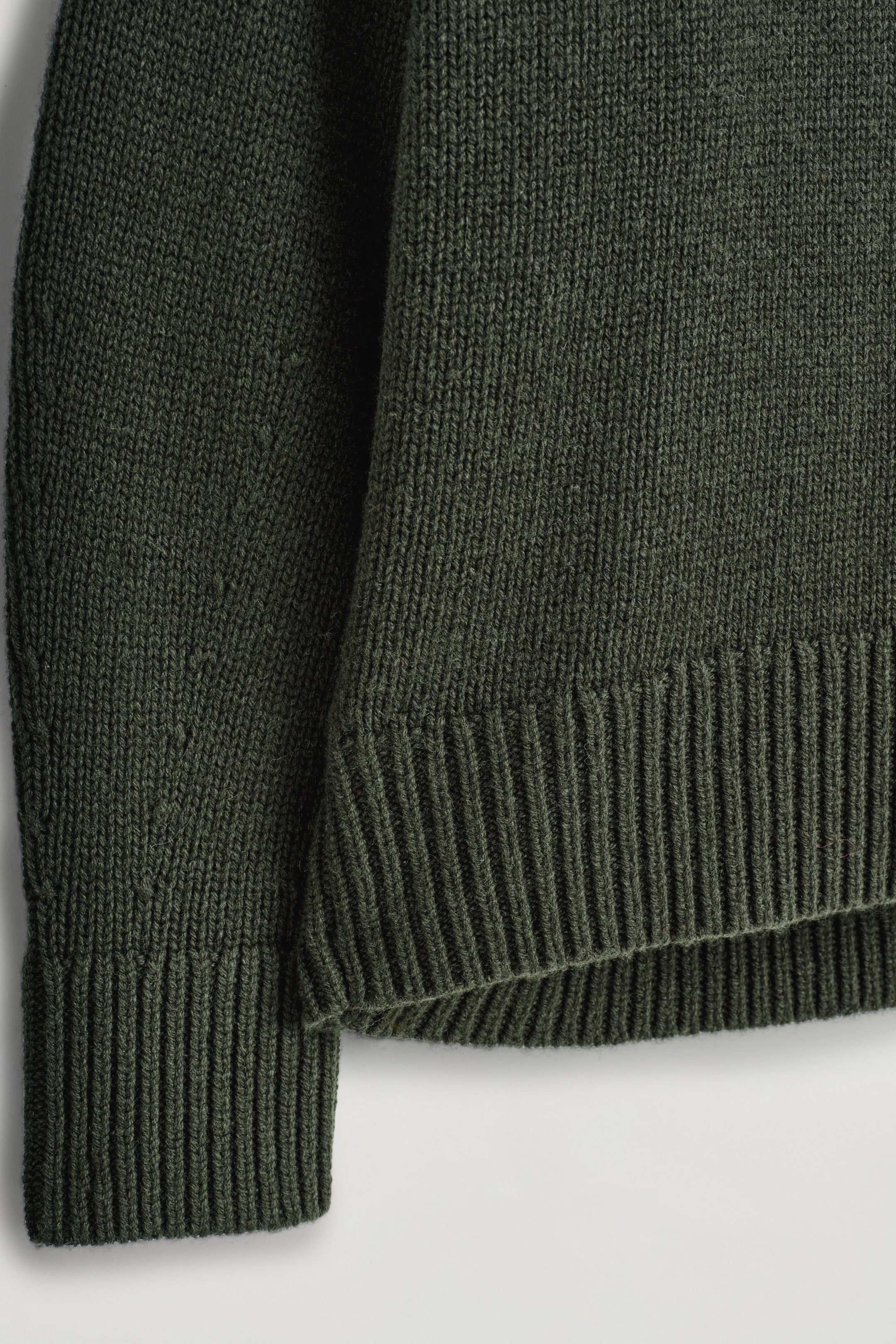 StillMedia/DescriptiveDetail