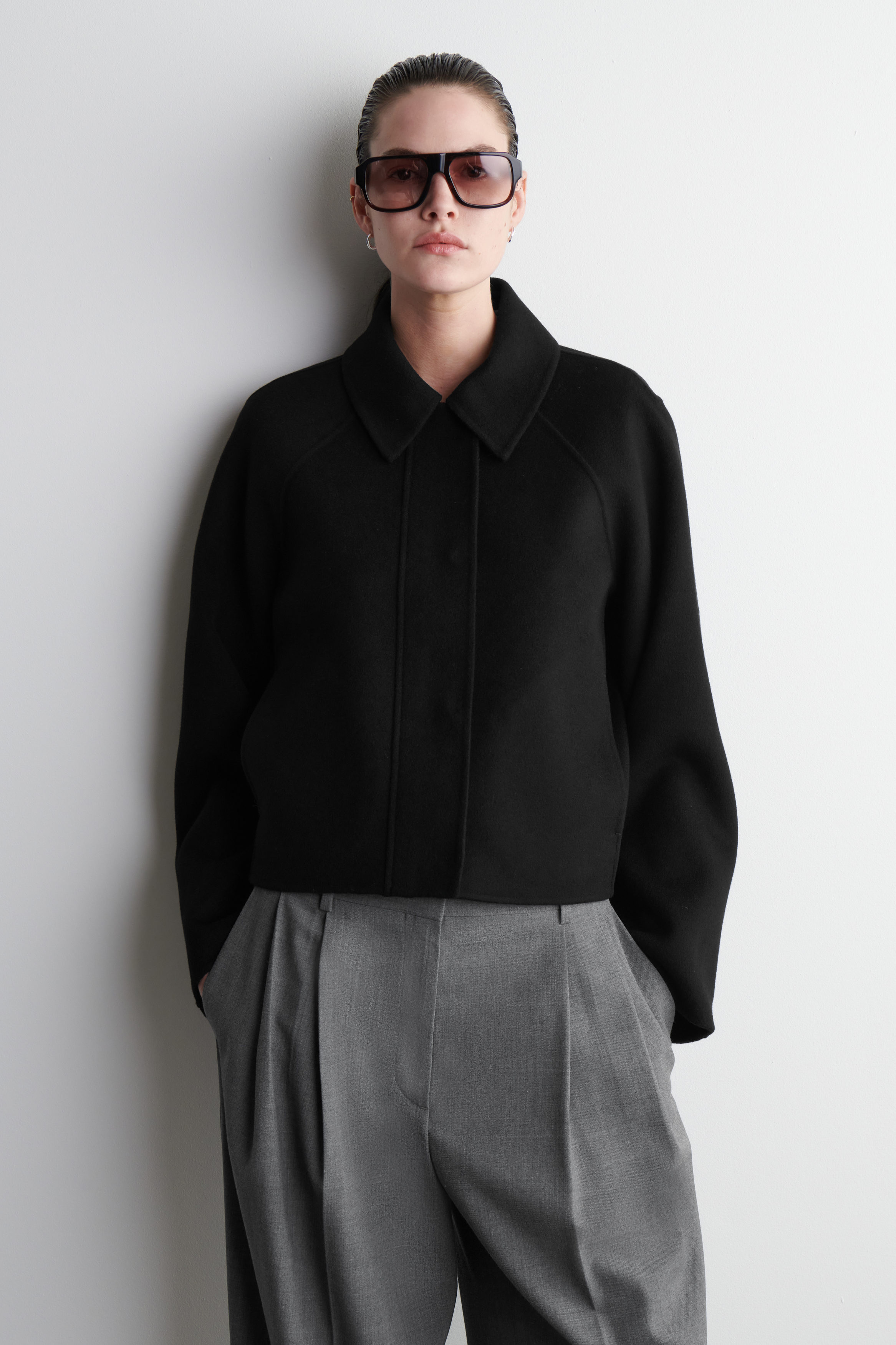 SHORT DOUBLE-FACED WOOL JACKET - BLACK | COS