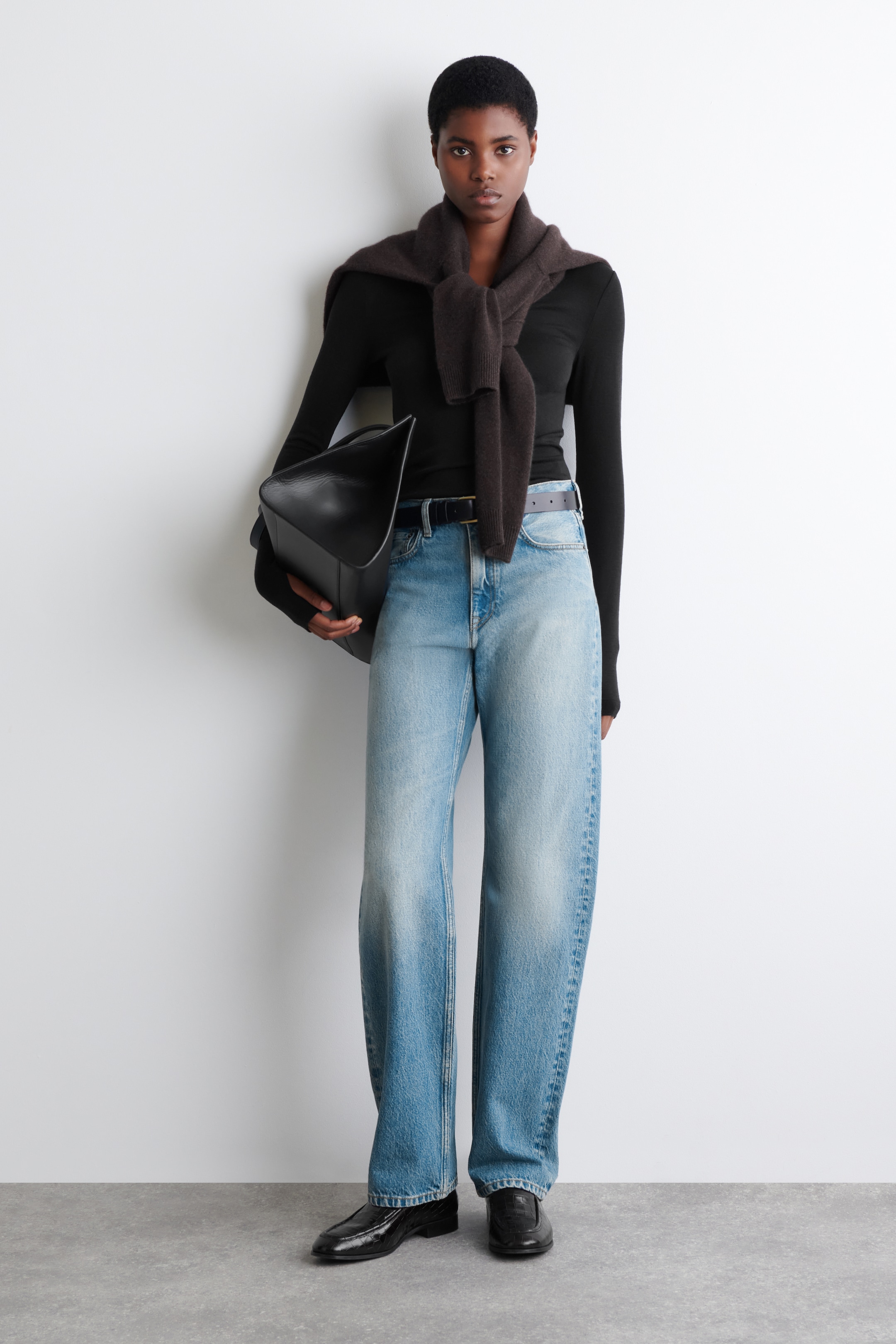 Visualizza immagine più grande: POLO IN LANA MERINO - NERO - DONNA | H&M IT 2