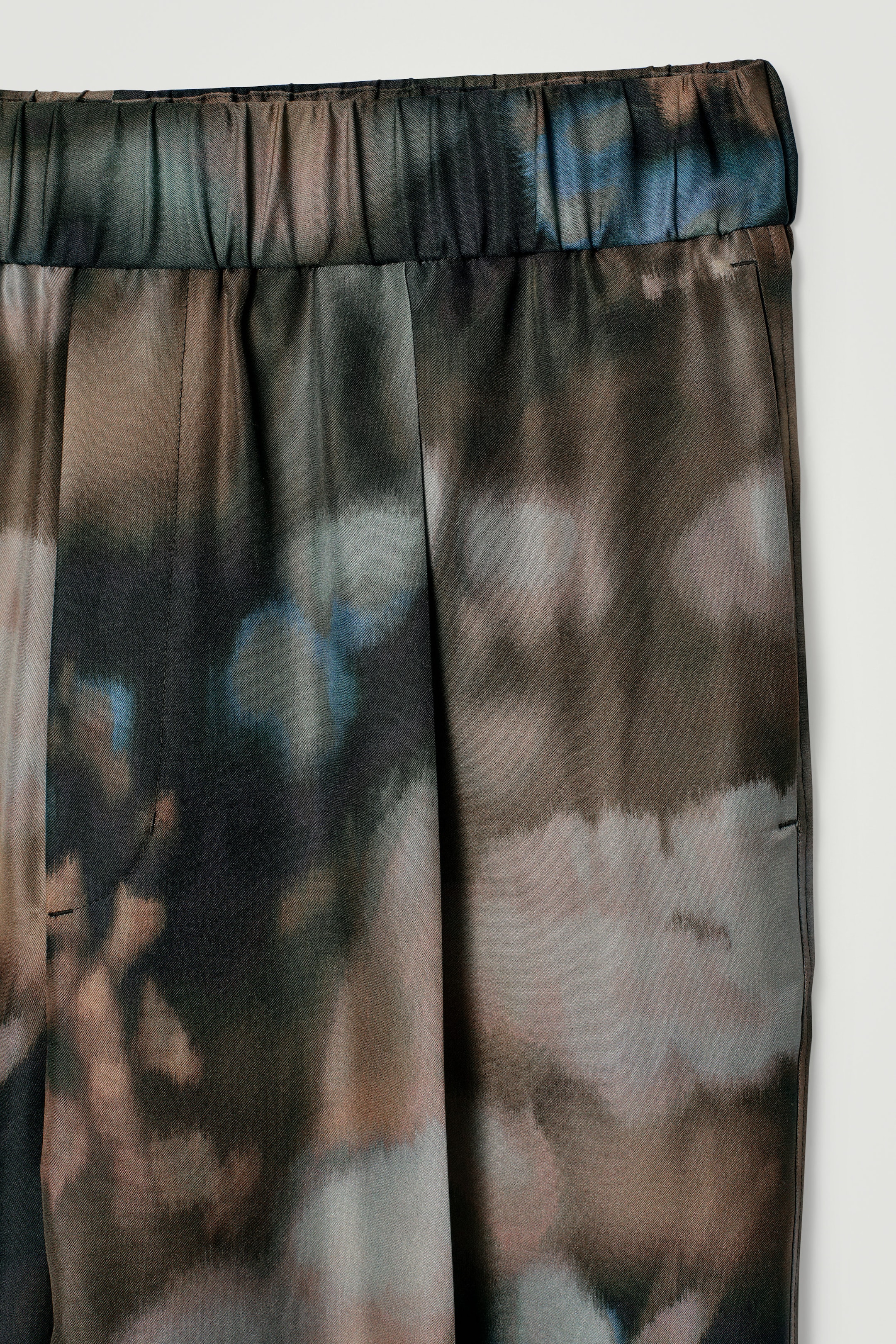 StillMedia/DescriptiveDetail