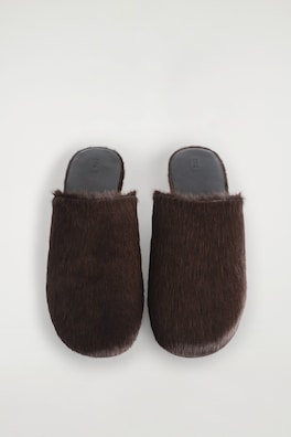 PONY HAIR-EFFECT LEATHER MULES — DARK BROWN 2