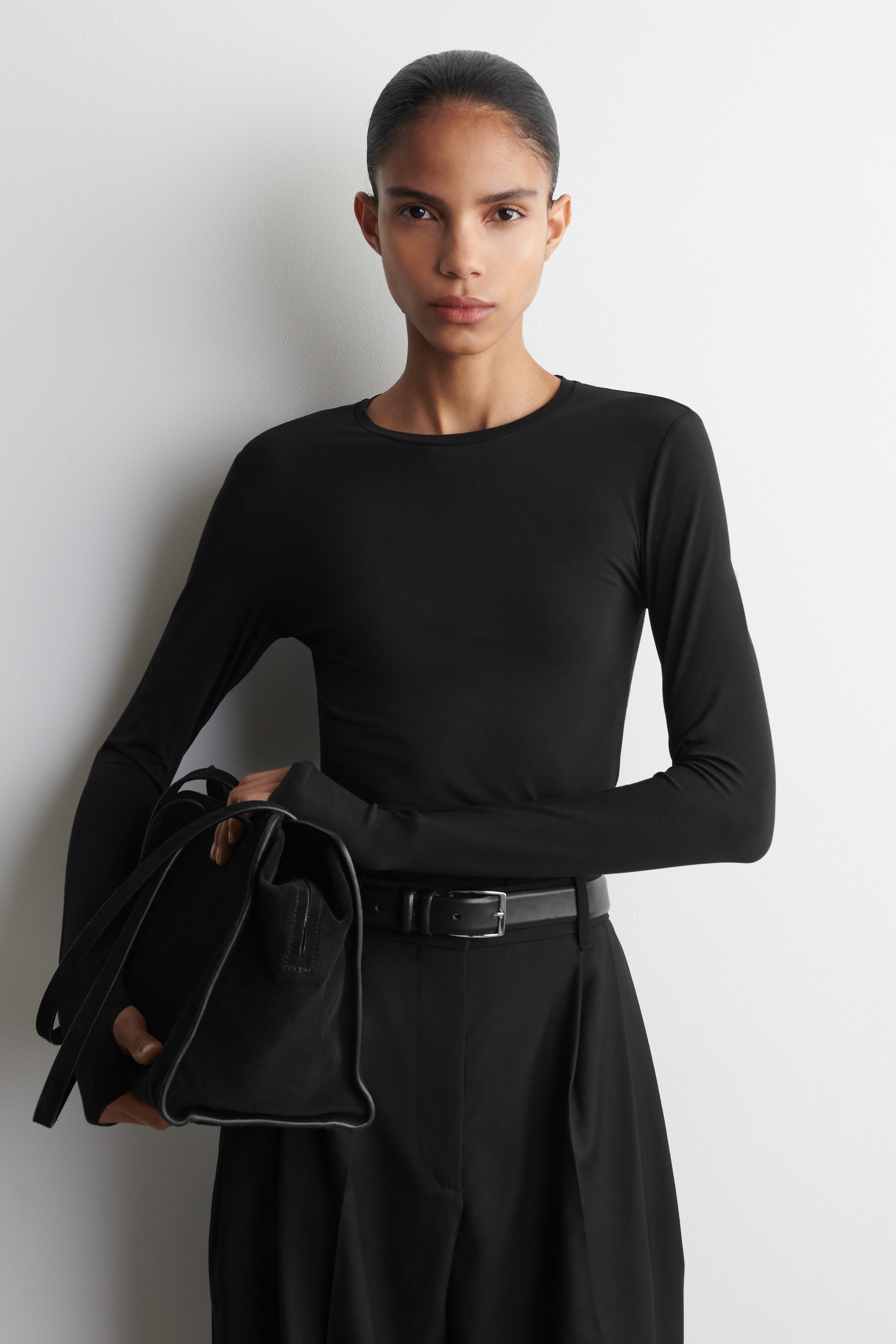 Προβολή μεγαλύτερης εικόνας: COTTON LONG-SLEEVED TOP - BLACK - Ladies | H&M GR 1