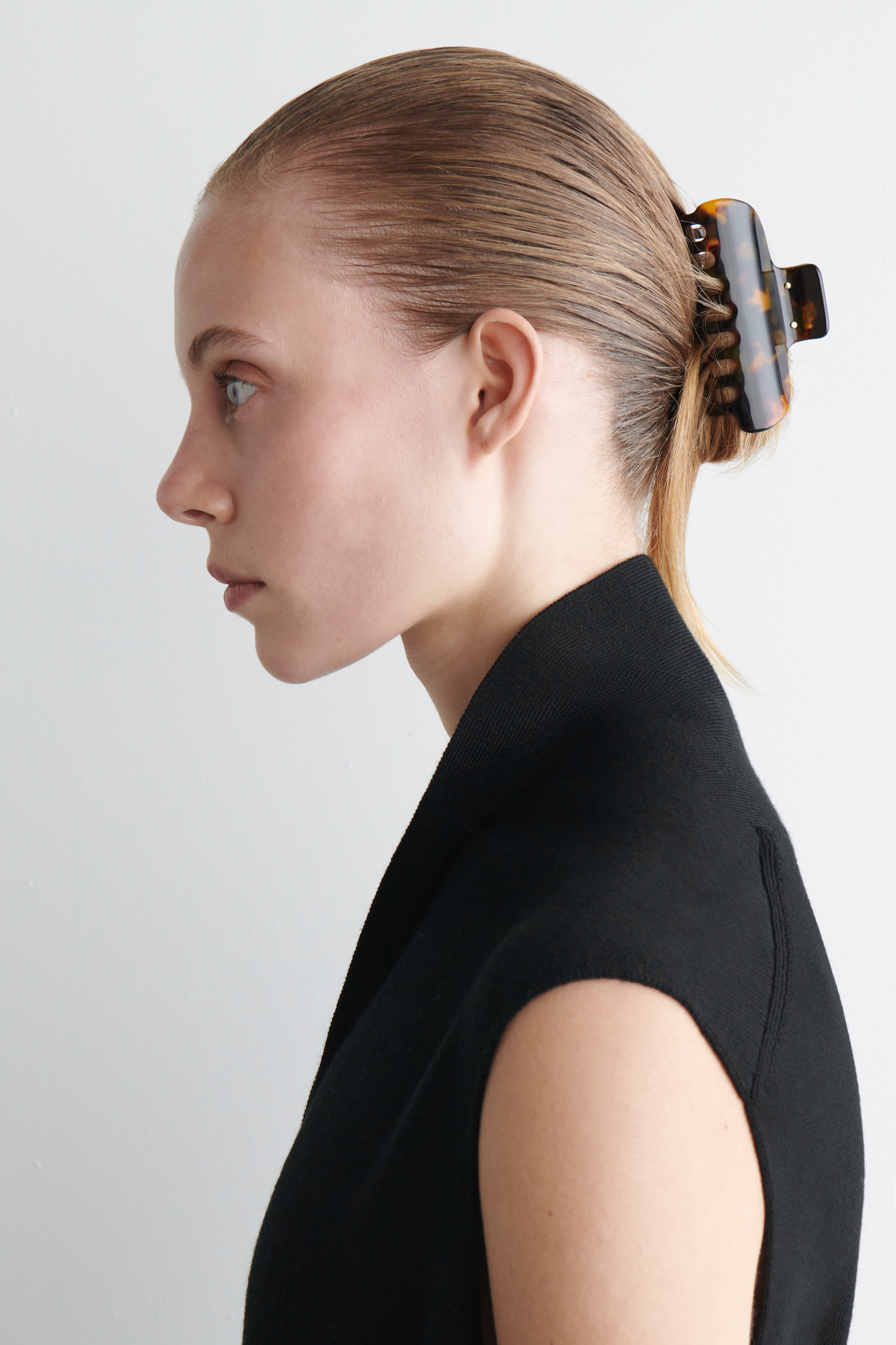 PINCE À CHEVEUX - ÉCAILLE