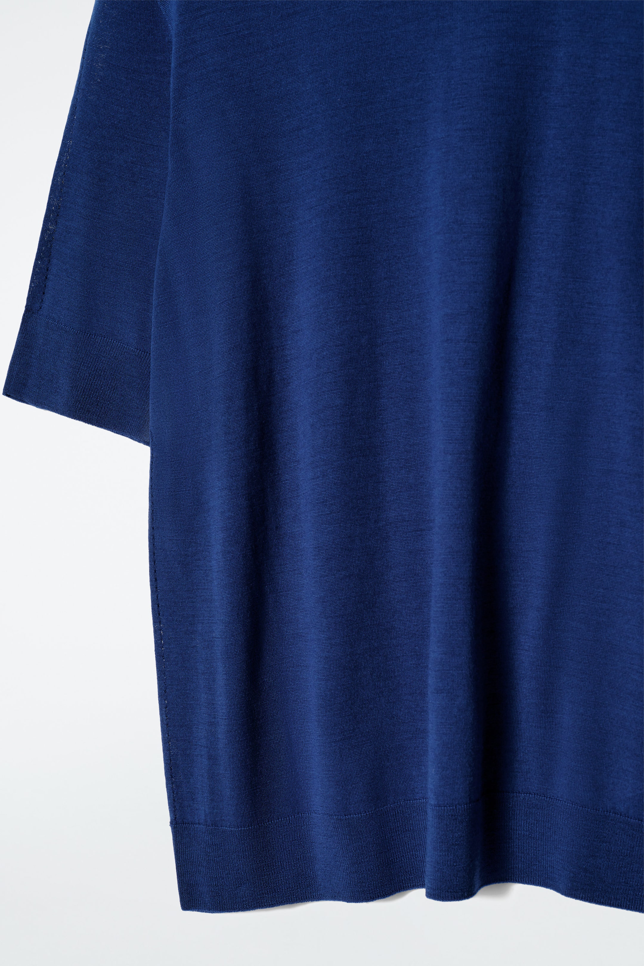 StillMedia/DescriptiveDetail