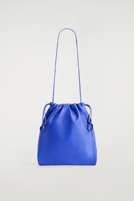 DRAWSTRING CROSSBODY BAG - LEATHER — COBALT BLUE 8