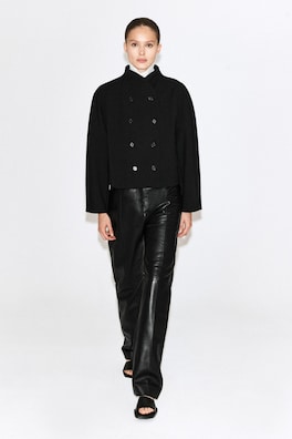 SCULPTED STAND-COLLAR JACKET — BLACK 3