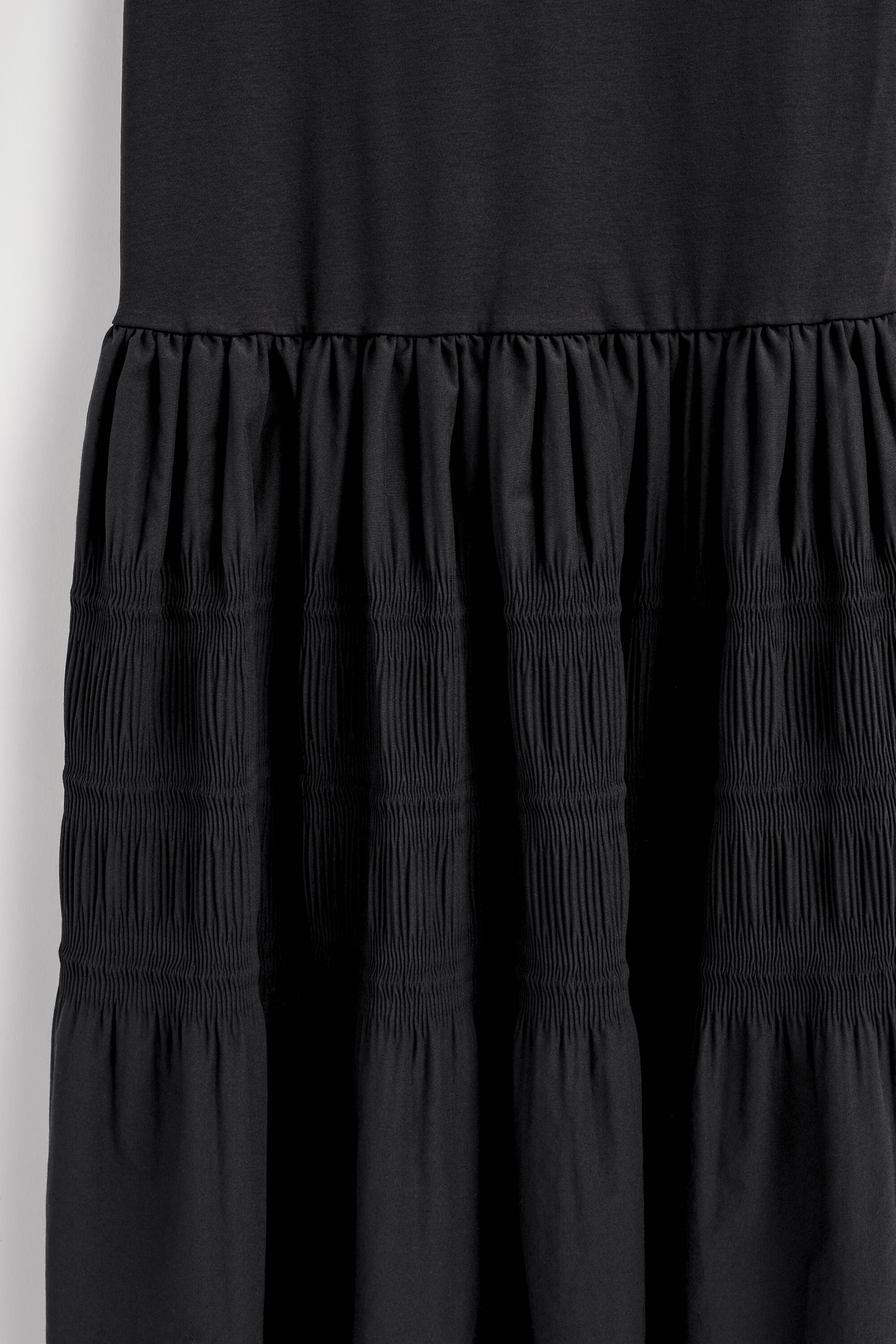 StillMedia/DescriptiveDetail