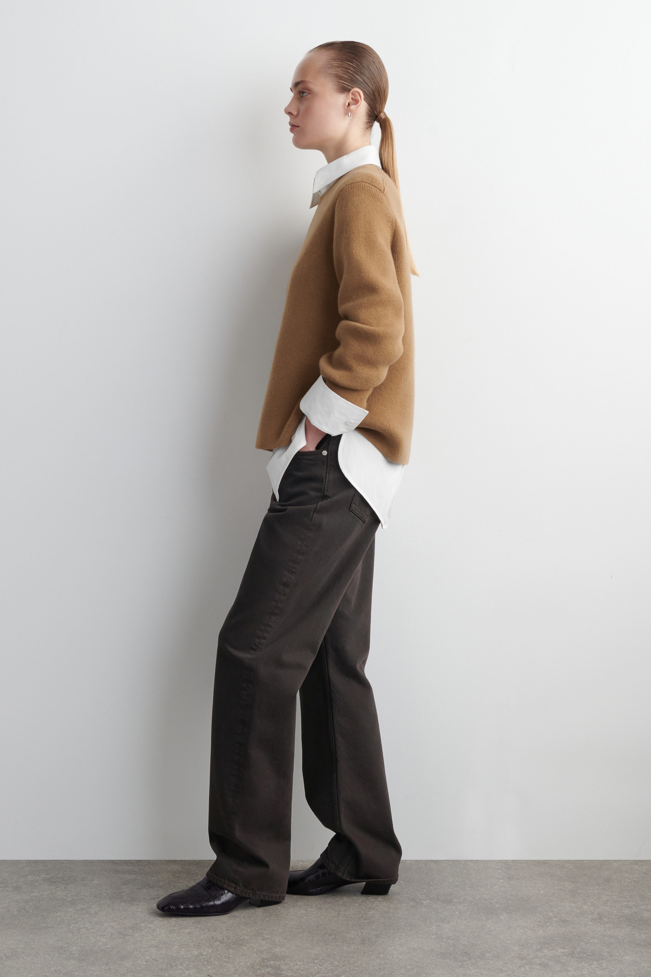 MERINO WOOL CREW-NECK SWEATER